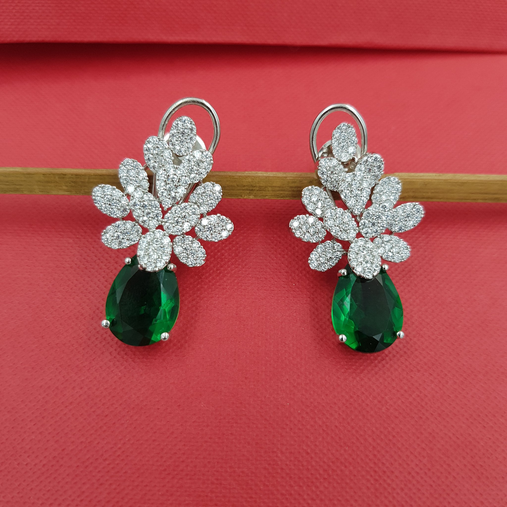 Light Earring Zircon/AD Earring 7399-34