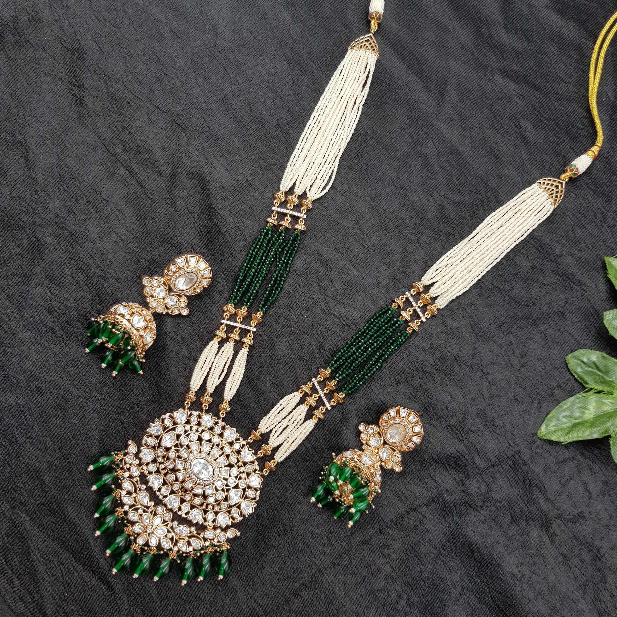 Heavy Kundan Pendant Set 7287-68