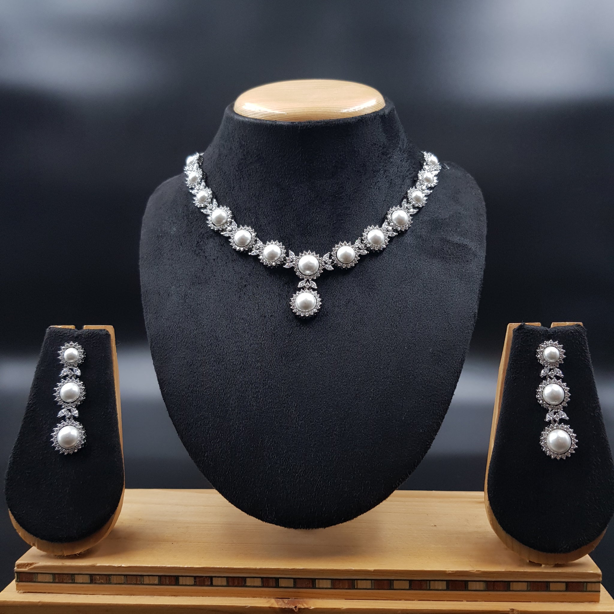 Round Neck Zircon/AD Necklace Set 10794-69