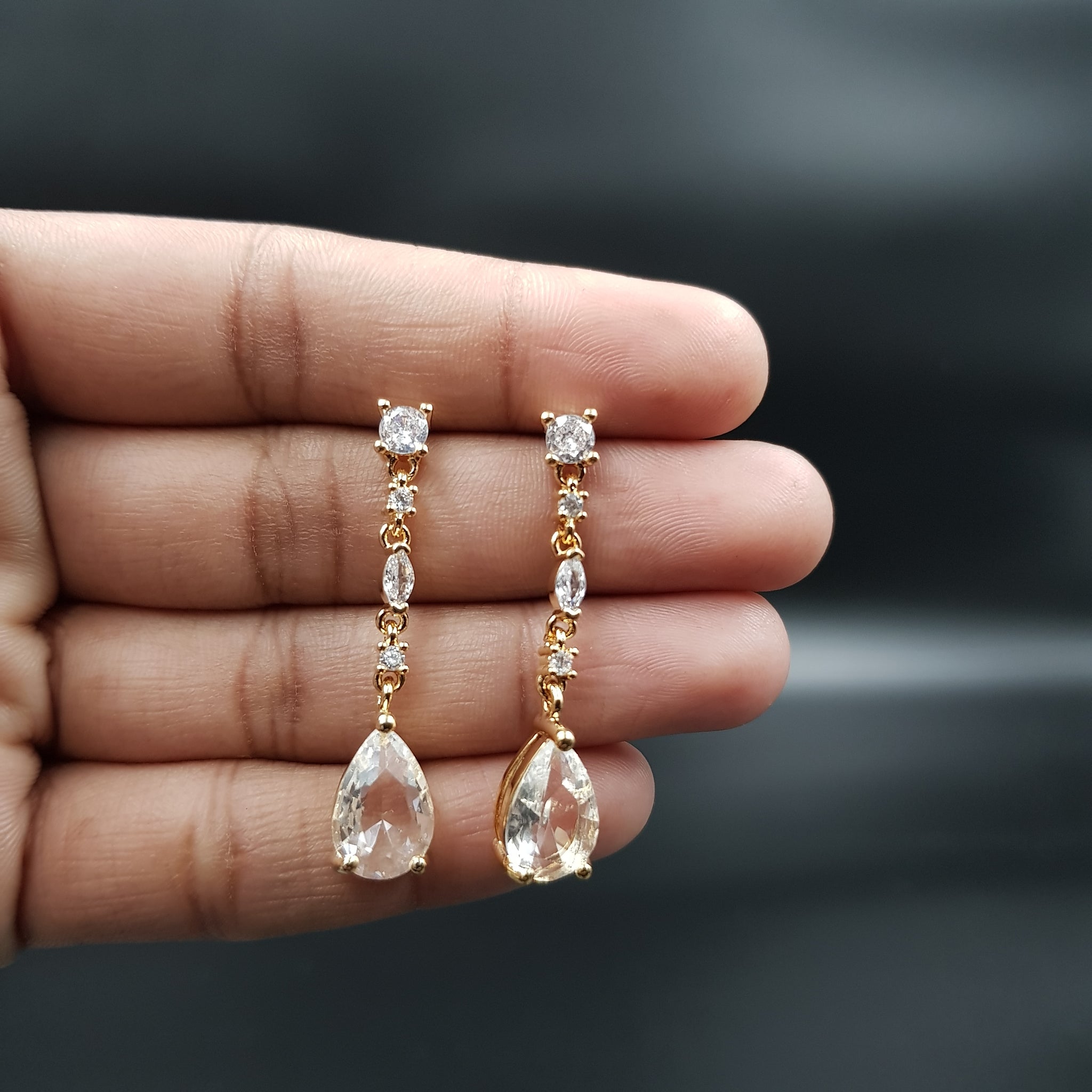 Danglers Zircon/AD Earring 10441-28