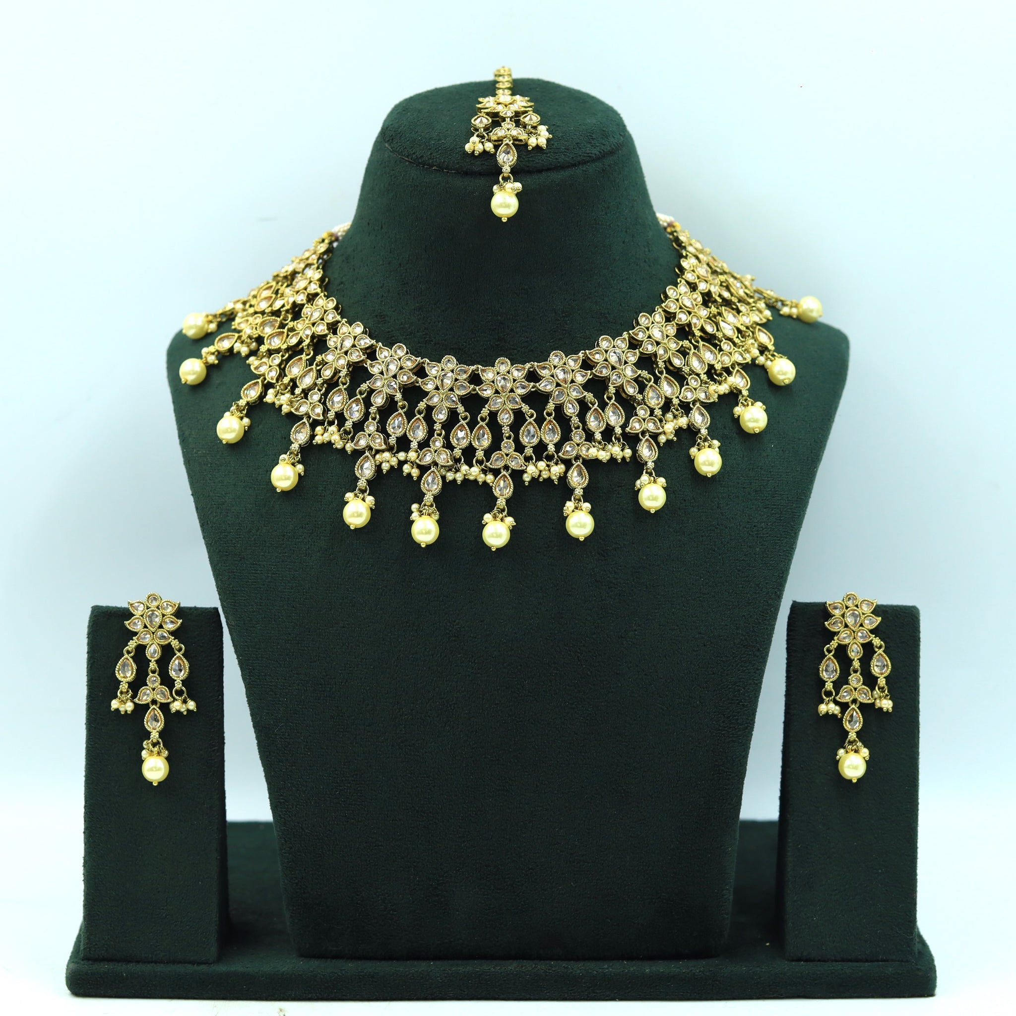 Antique Necklace Set With Pearl Latkan