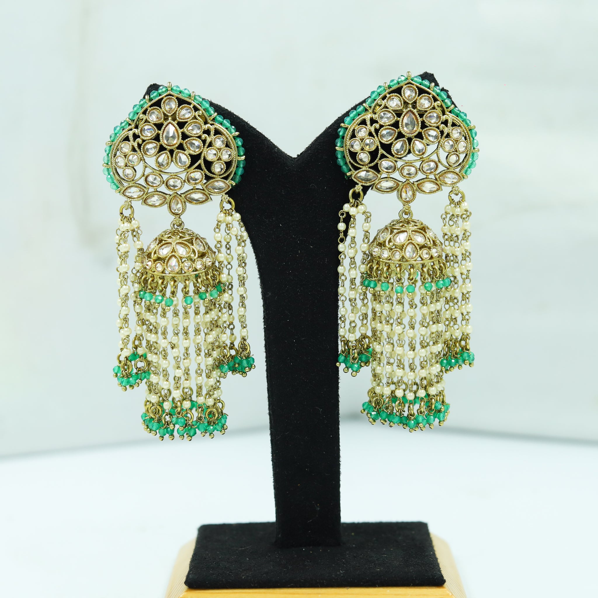 Green Antique Earrings 15740-2887