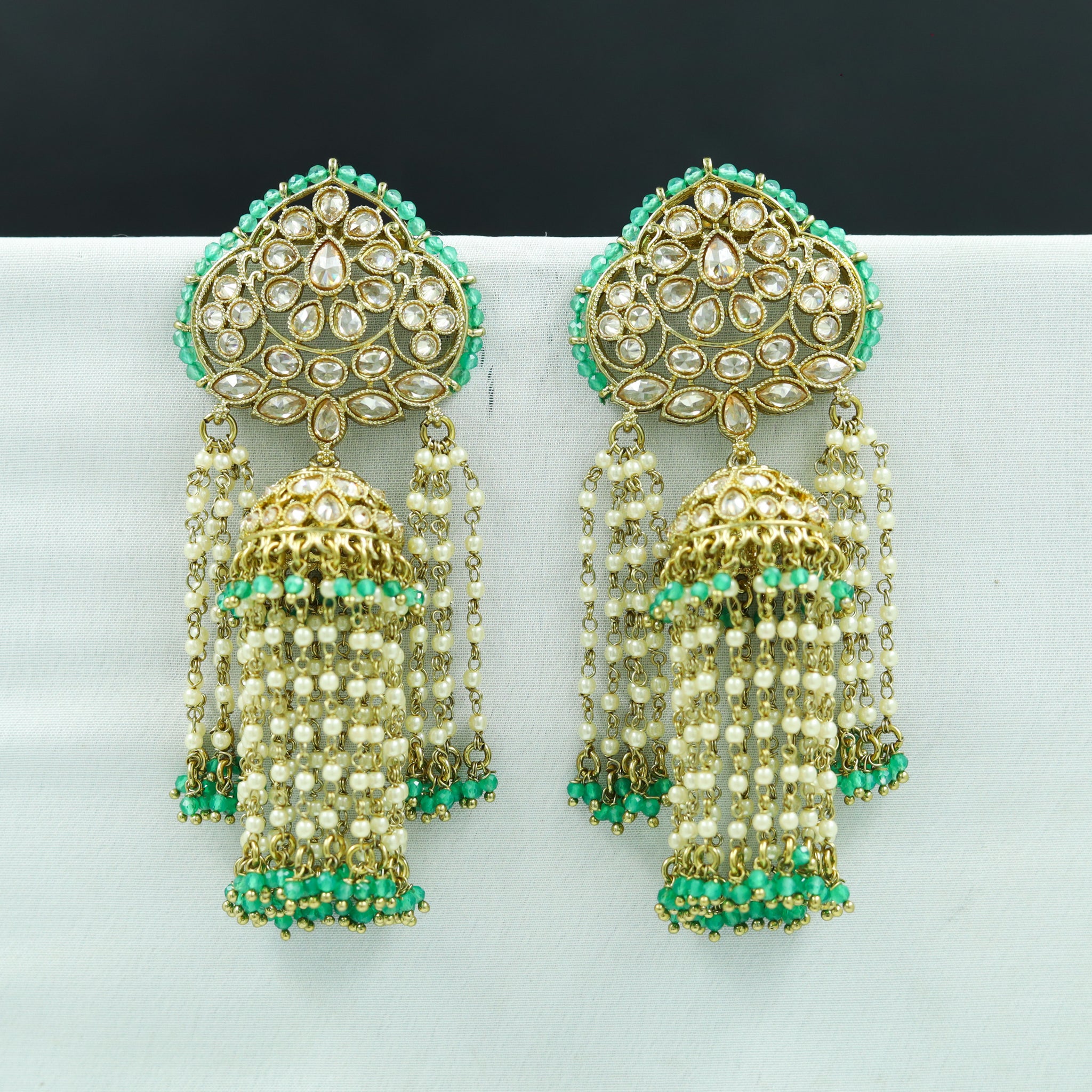 Green Antique Earrings 15740-2887