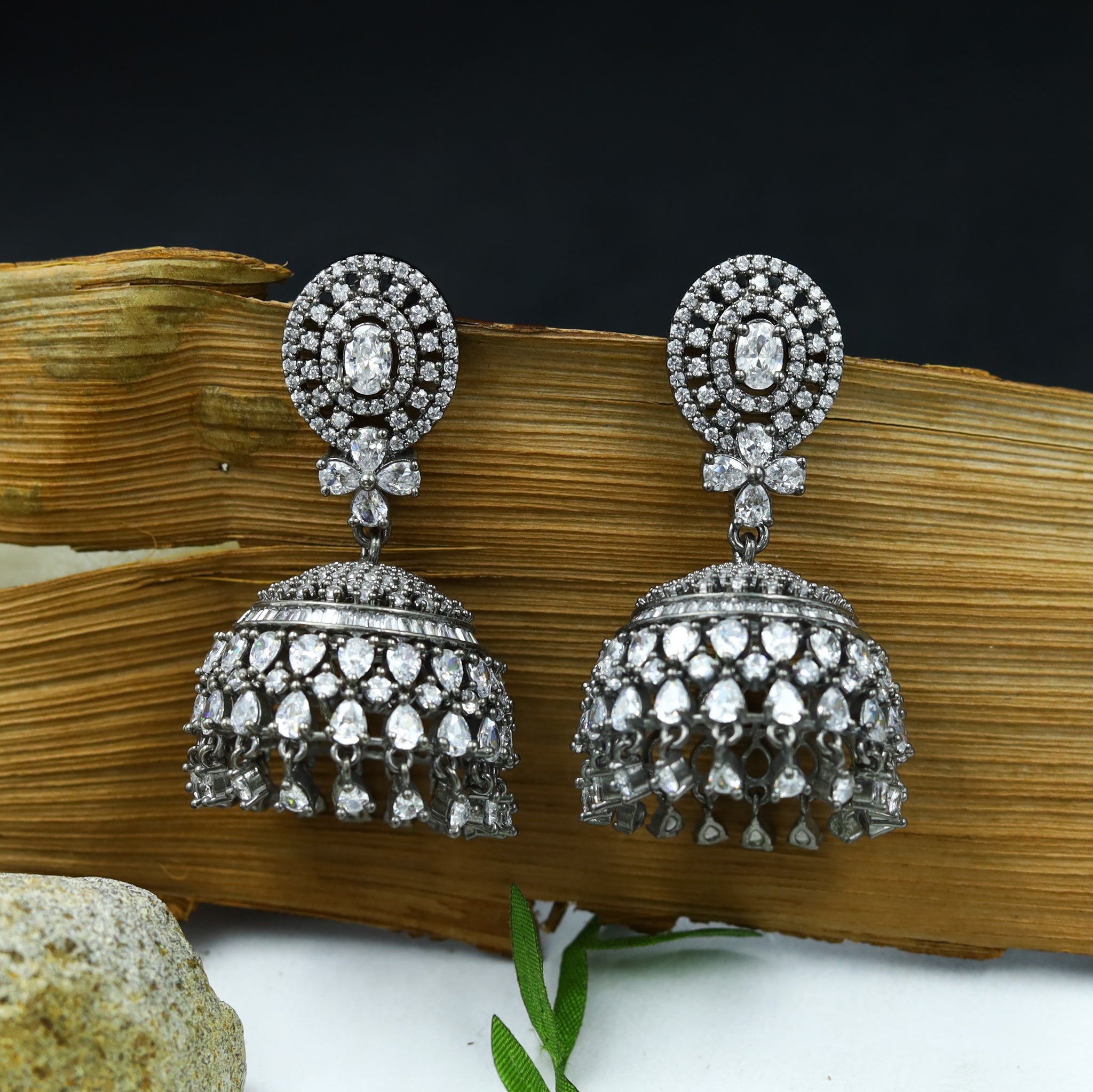 Gray Zircon/AD Earring 18335-5517