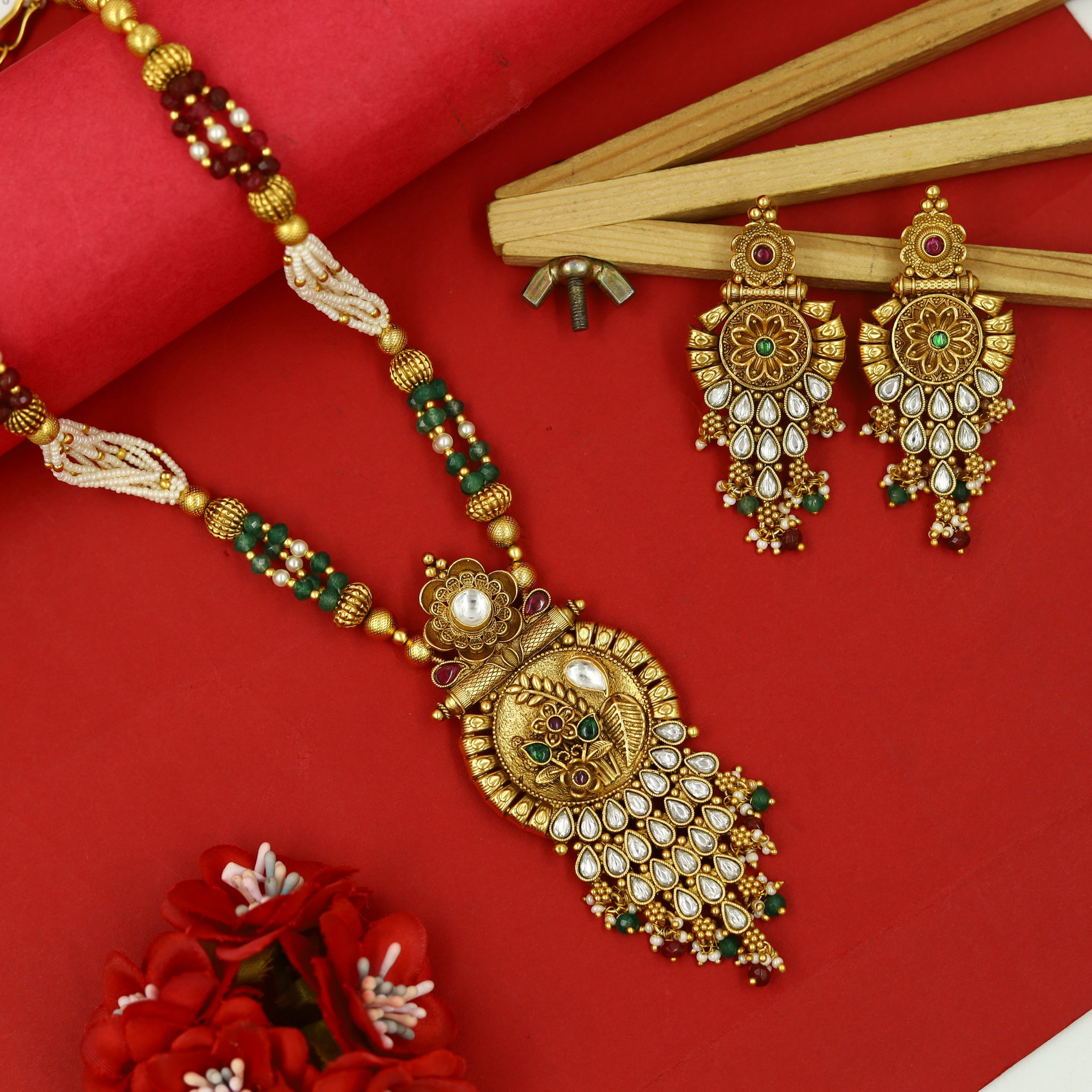 Designer Antique Gold Plated Pendant Set 15523-06