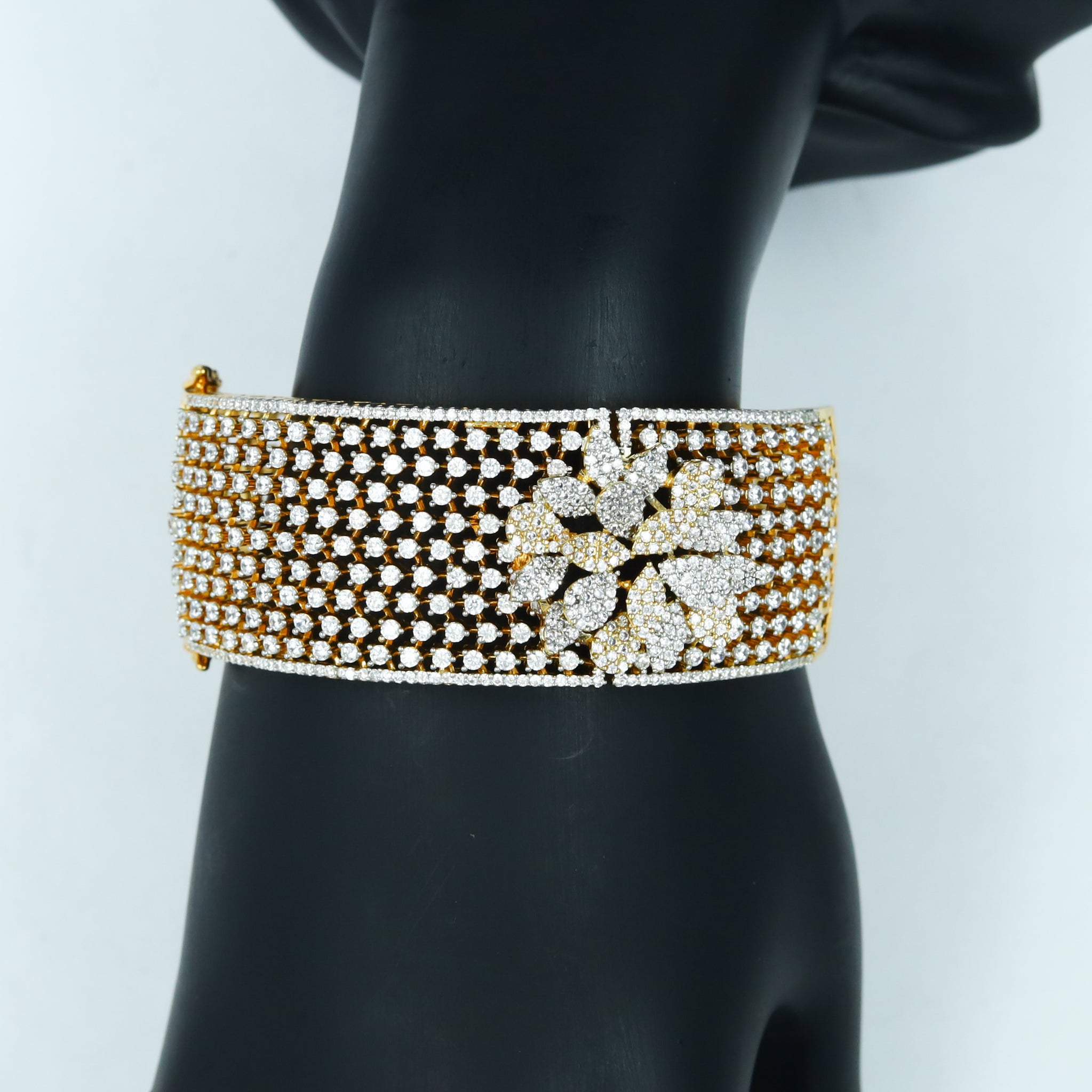 Zircon/AD Bracelet 12015-69