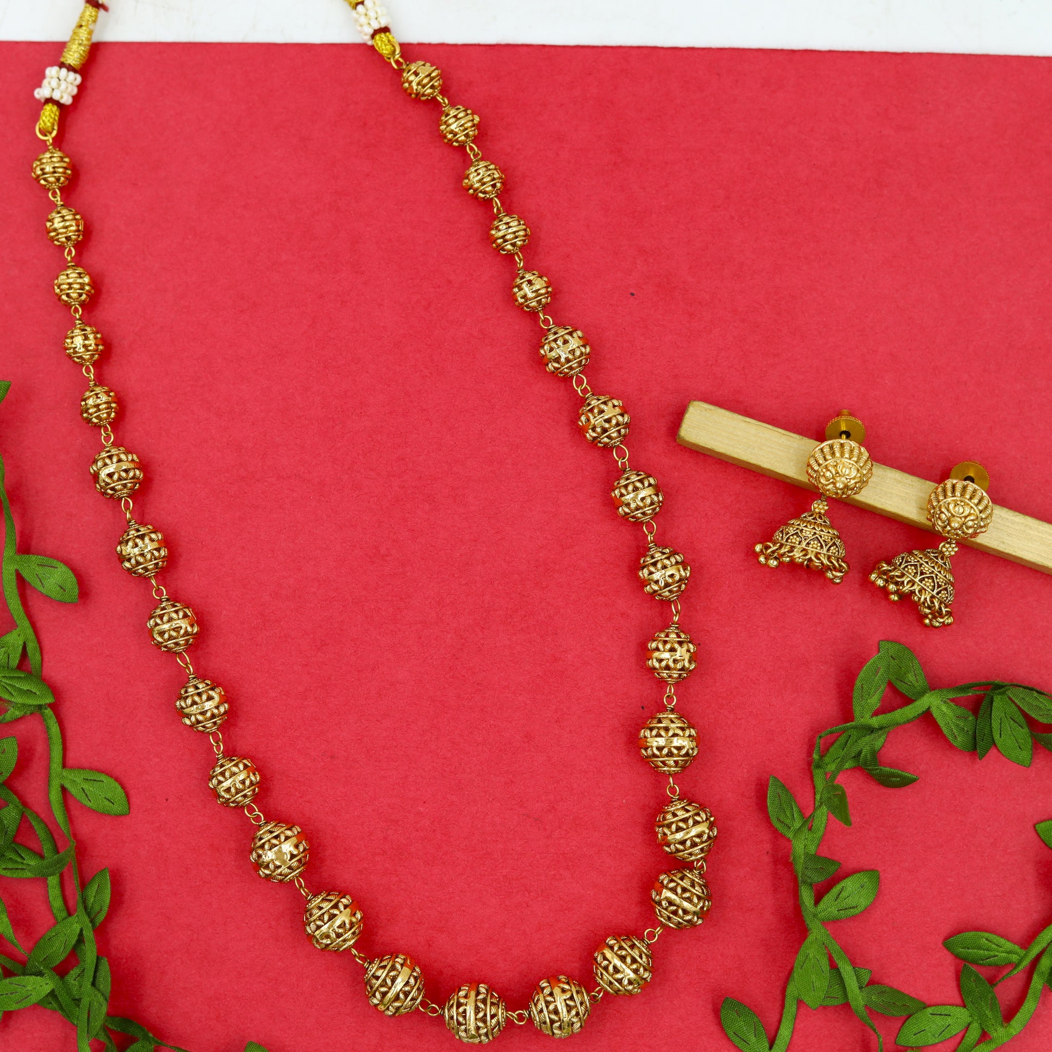 Antique Gold Beads Mala Necklace Set 15635-28