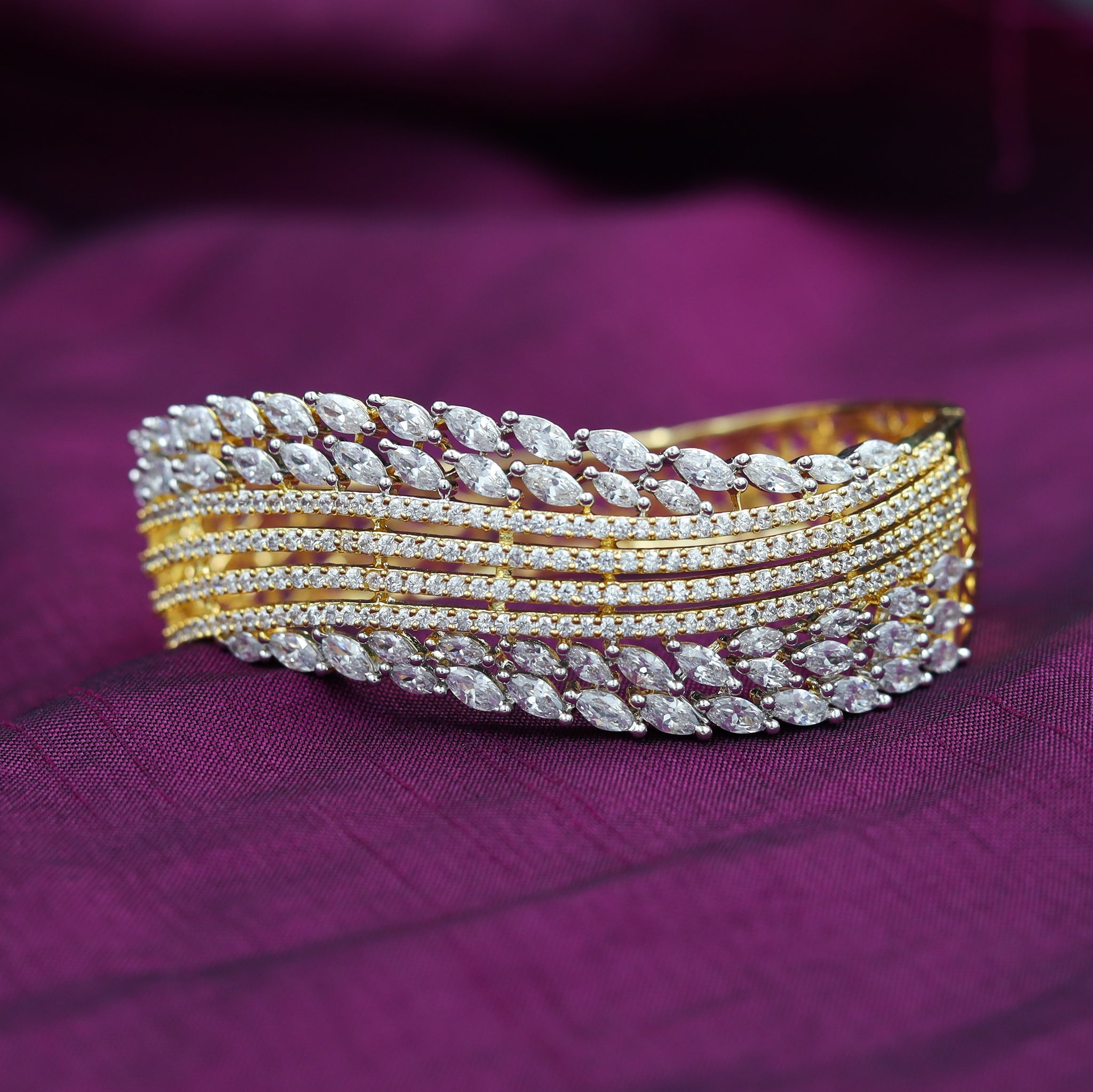 Gold plated wide zircon bracelet 9283-3974