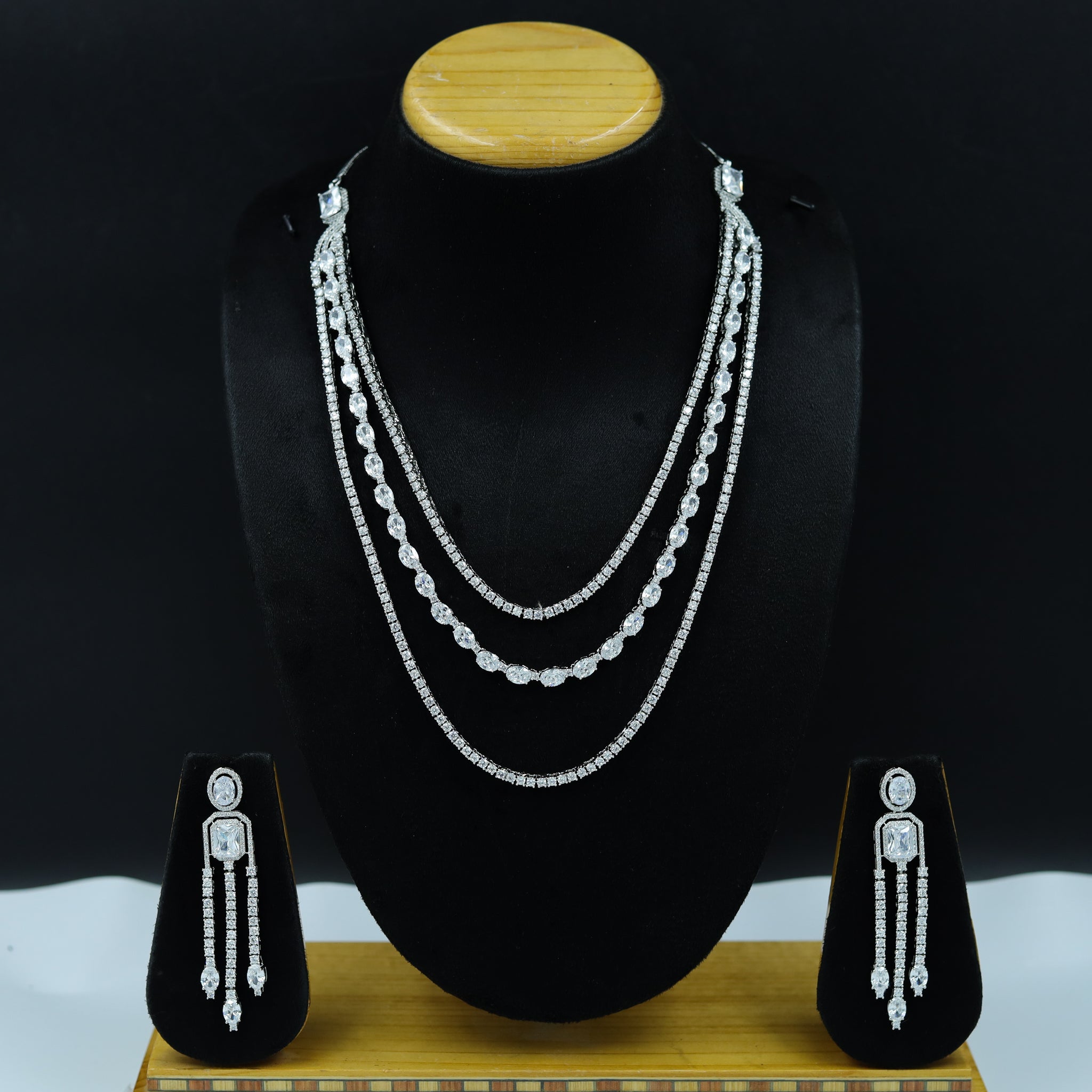 Round Neck Zircon/AD Necklace Set 11818-31