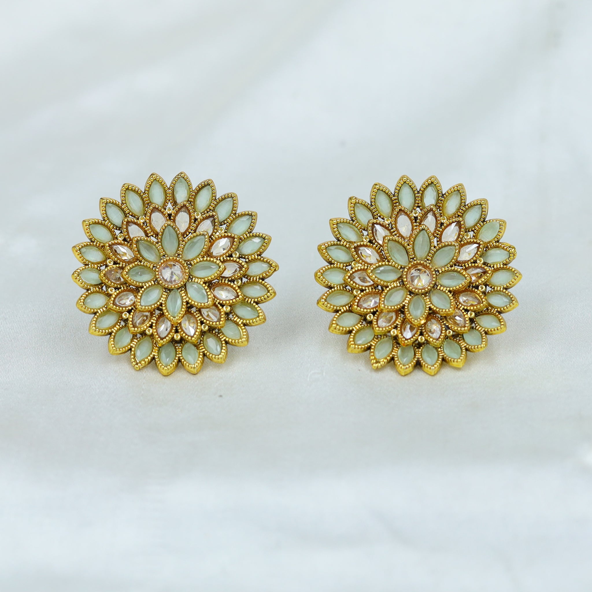 Mint Green Gold Look Earring  18700-5882