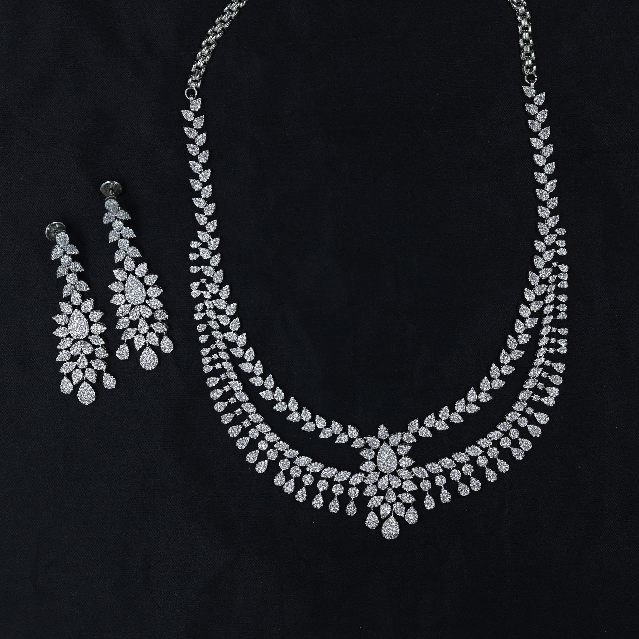 Round Neck Zircon/AD Necklace Set 10775-69