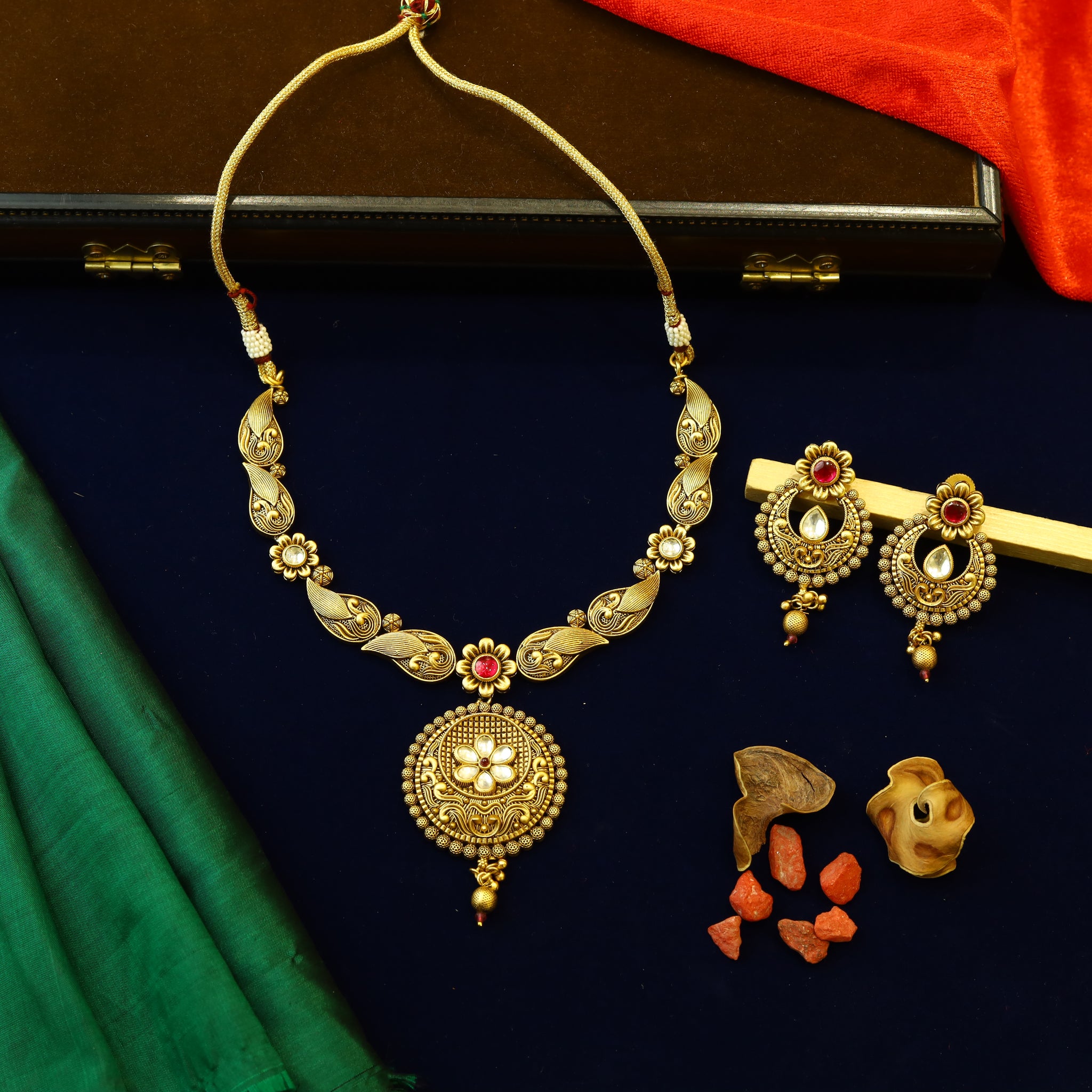 Antique Gold Finish Ruby Kundan Necklace Set