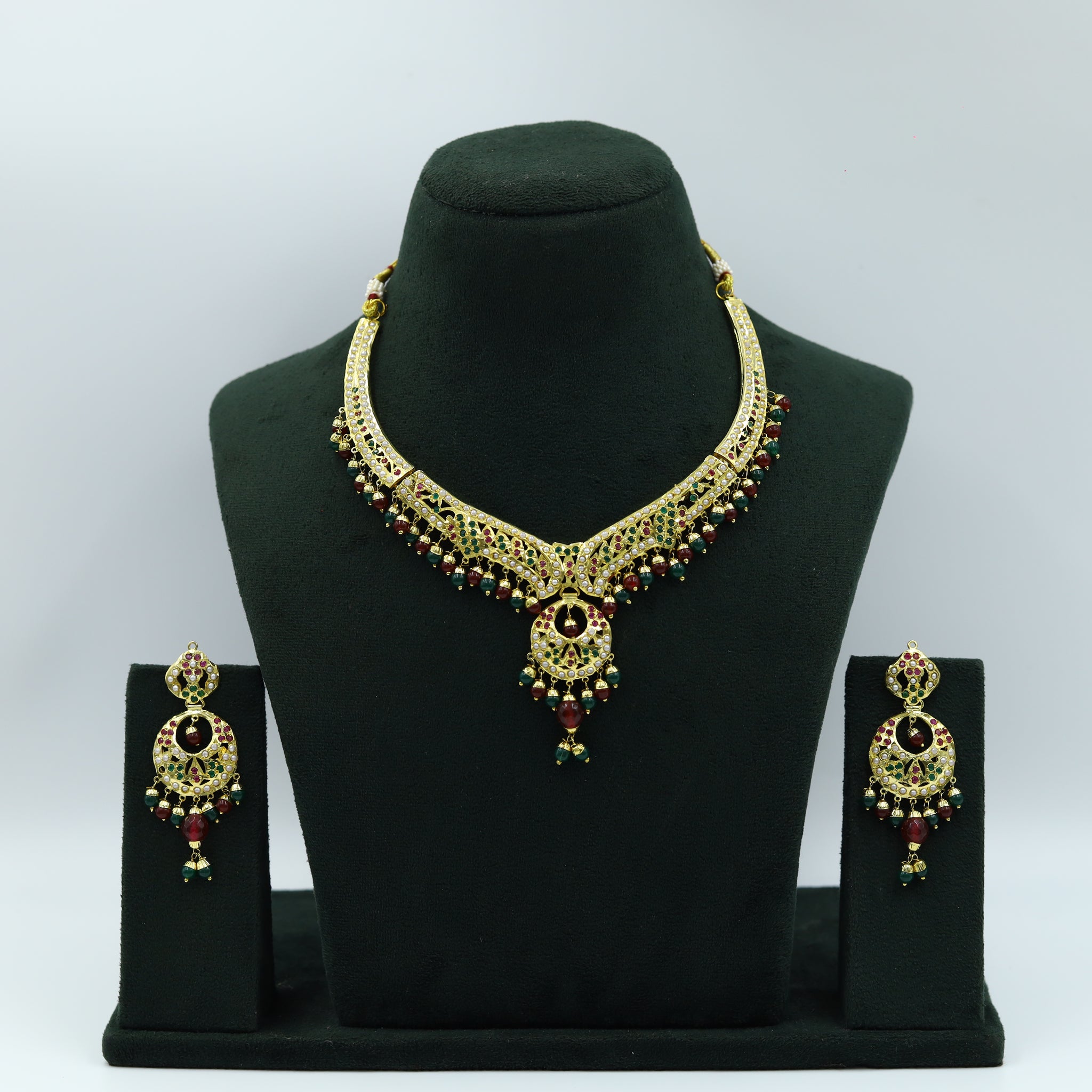 Round Neck Jadau Necklace Set 5809-73