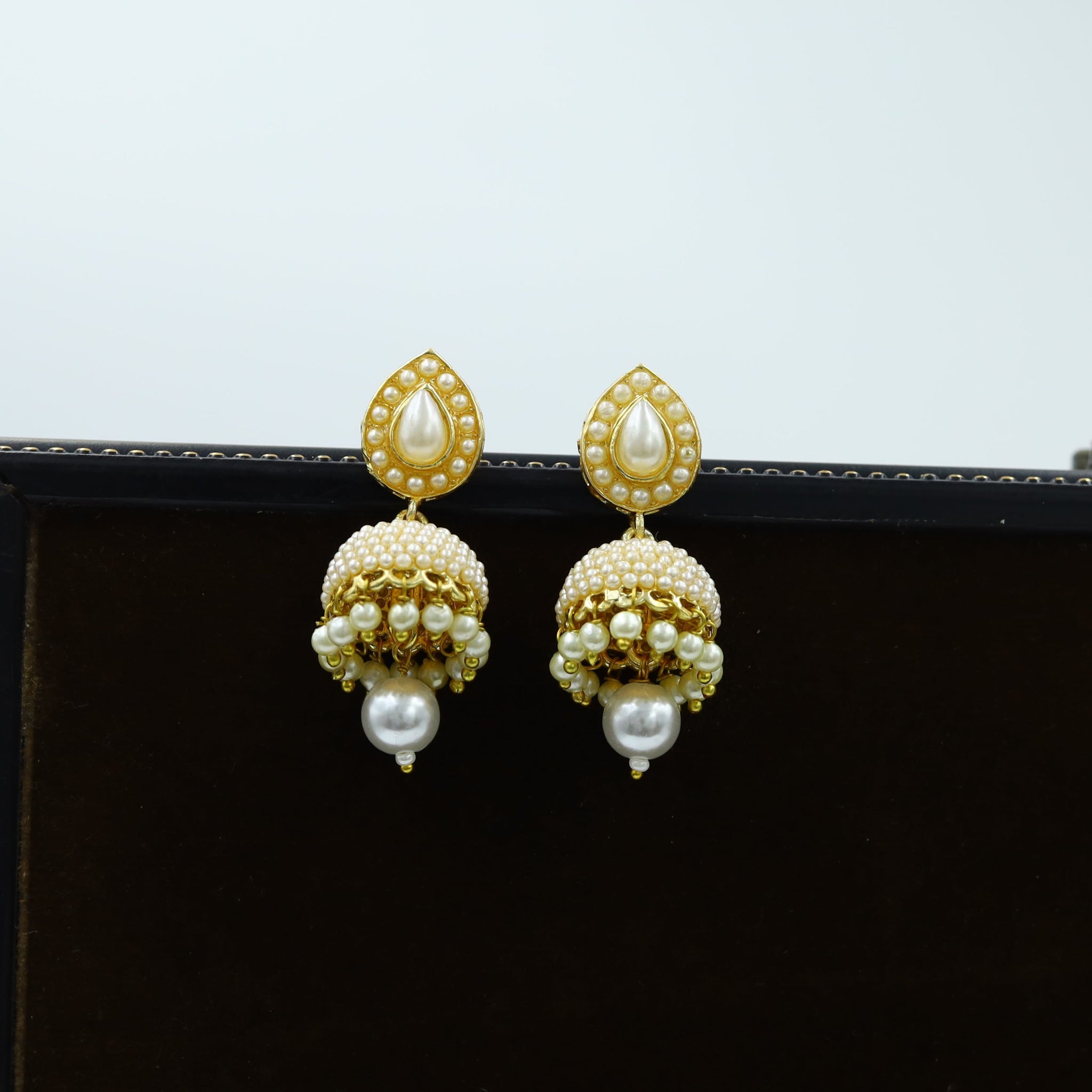 Jhumki Gold Look Earring 11223-1