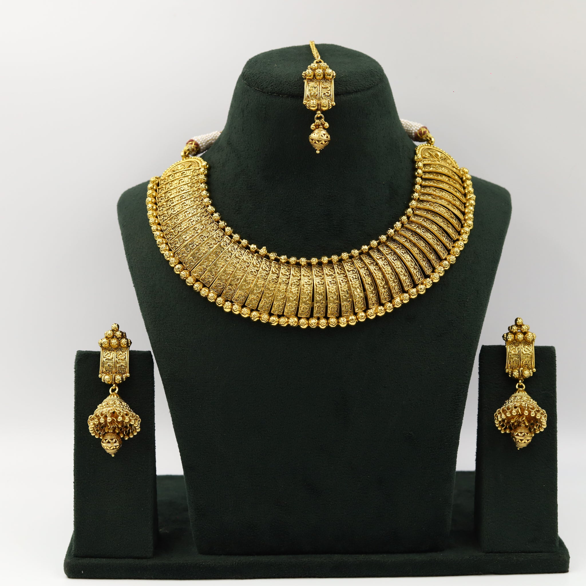 Gold Look Necklace Set