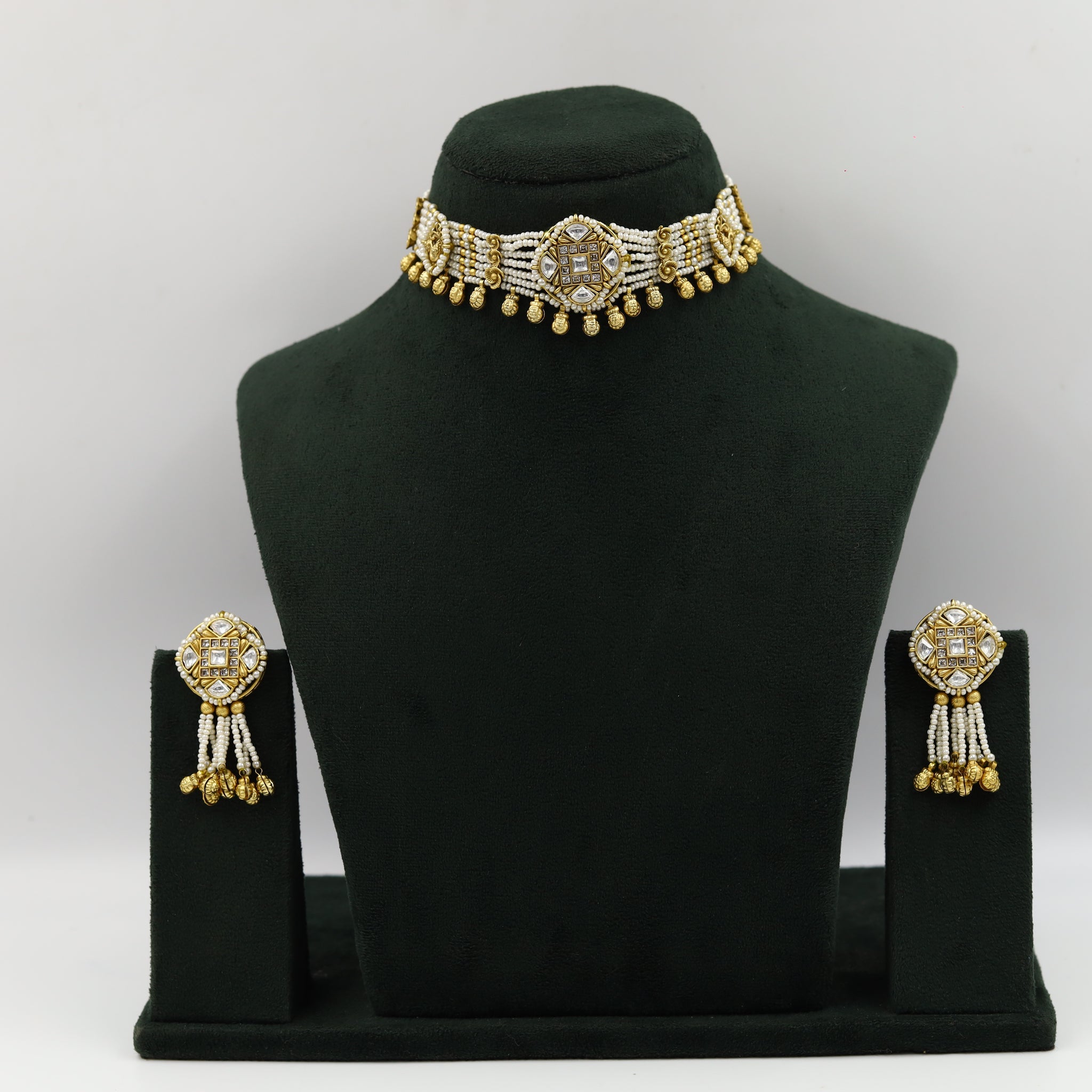 Choker Antique Necklace Set 11057-21