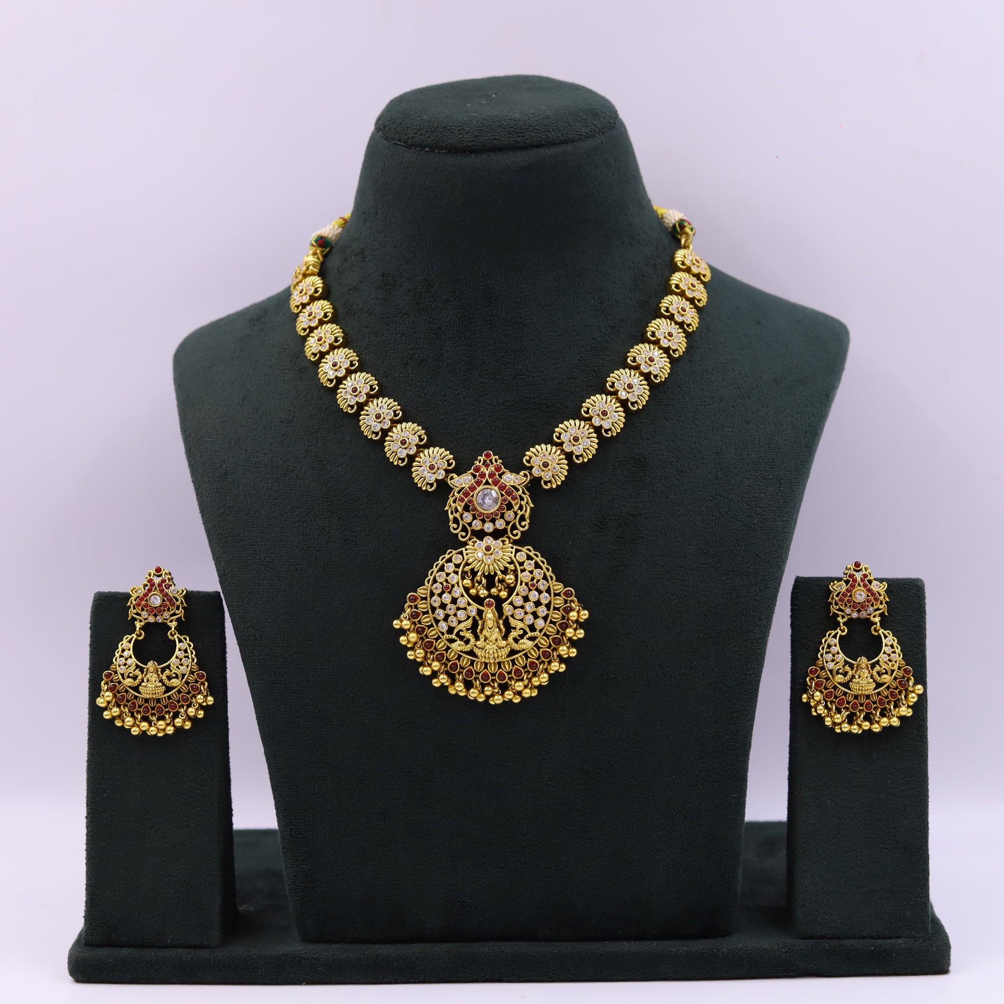 Round Neck Temple Necklace Set 3612-28