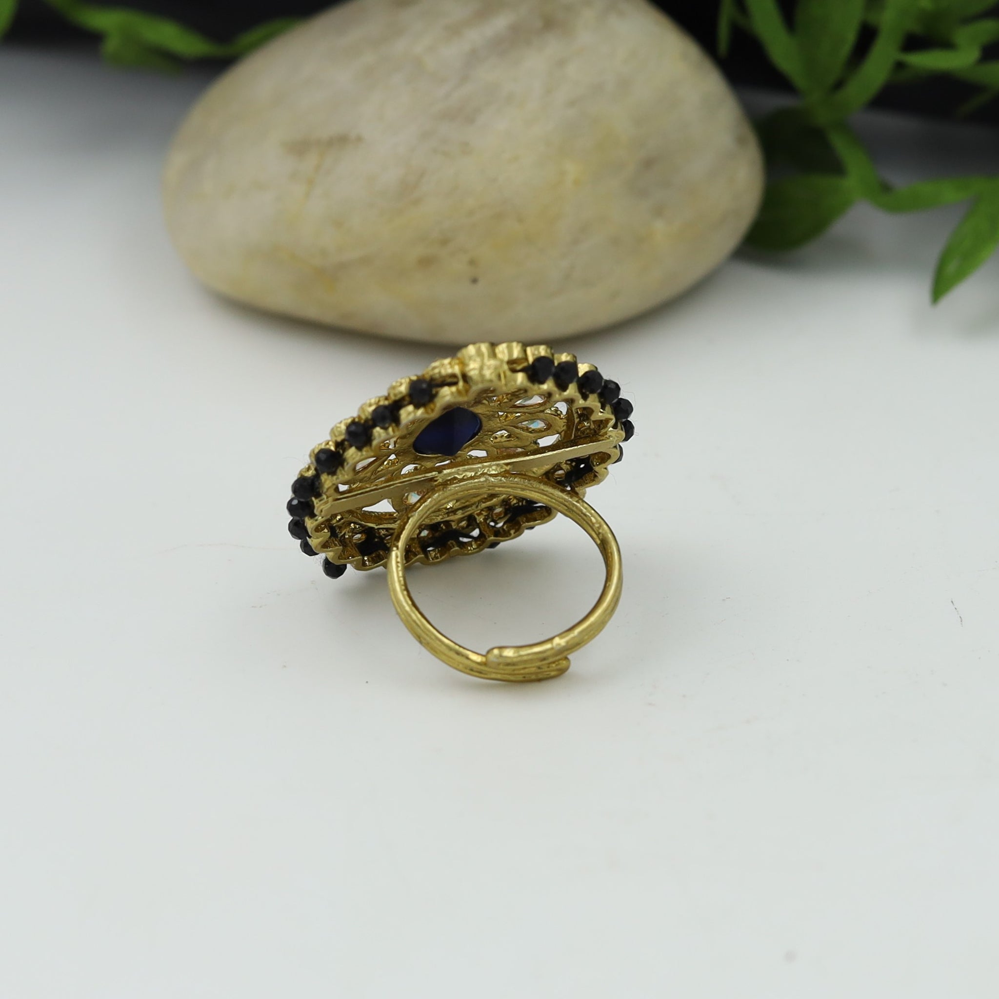 Antique Finish Cocktail Adjustable Black Ring 9660-4670