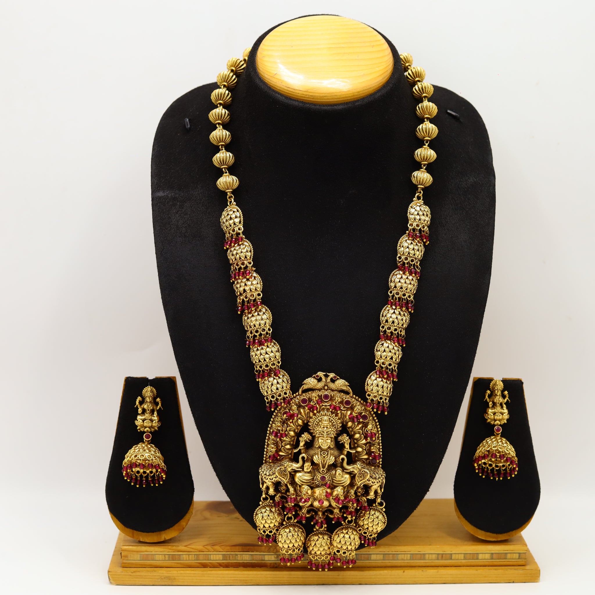 Ruby Temple Pendant Set 7854-1588