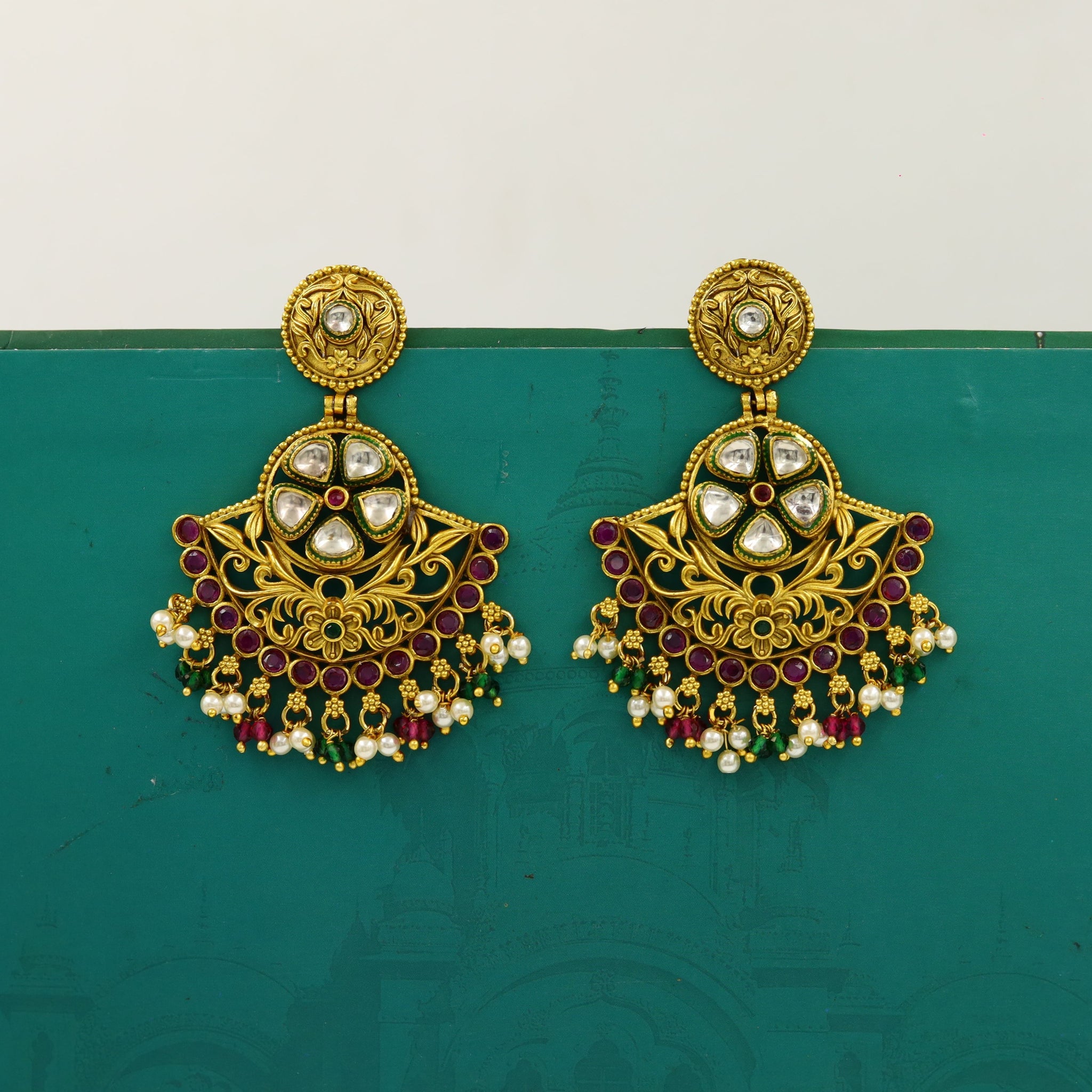 Ruby Green Gold Look Earring