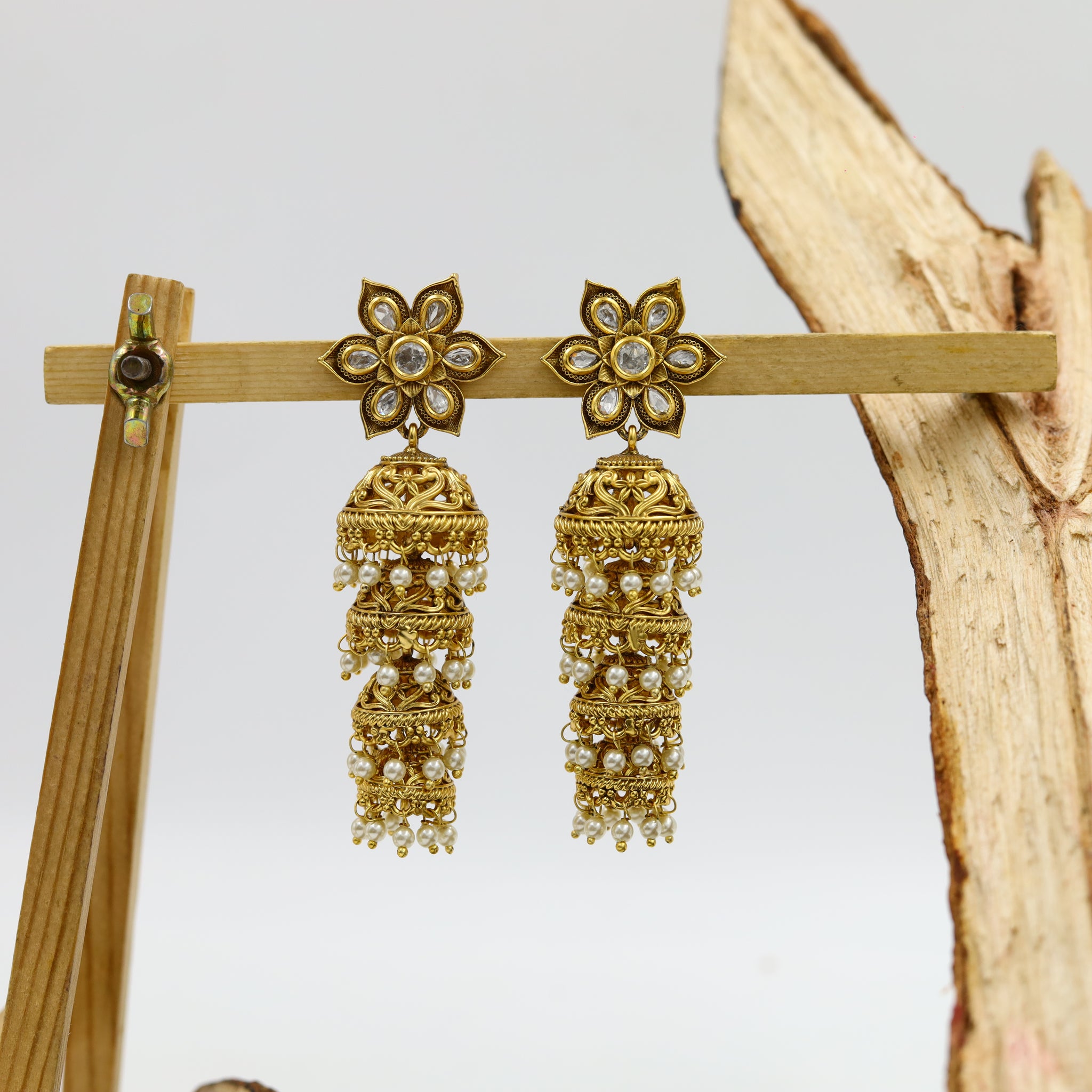 Jhumki Antique Earring 3904-28