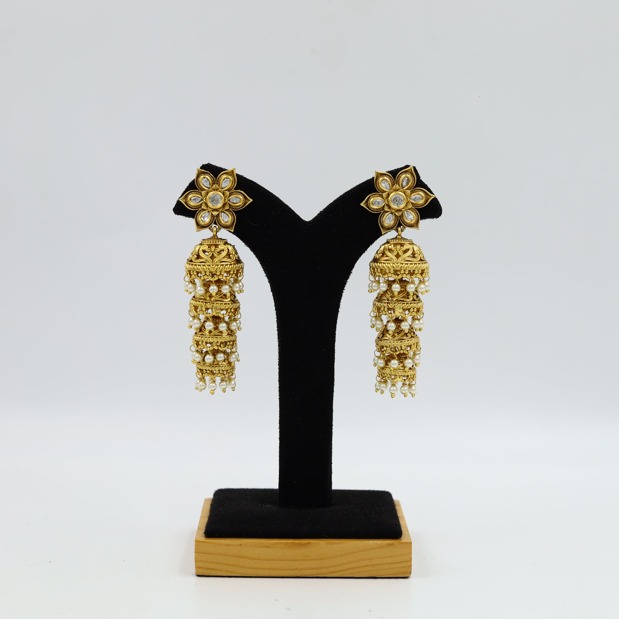 Jhumki Antique Earring 3904-28