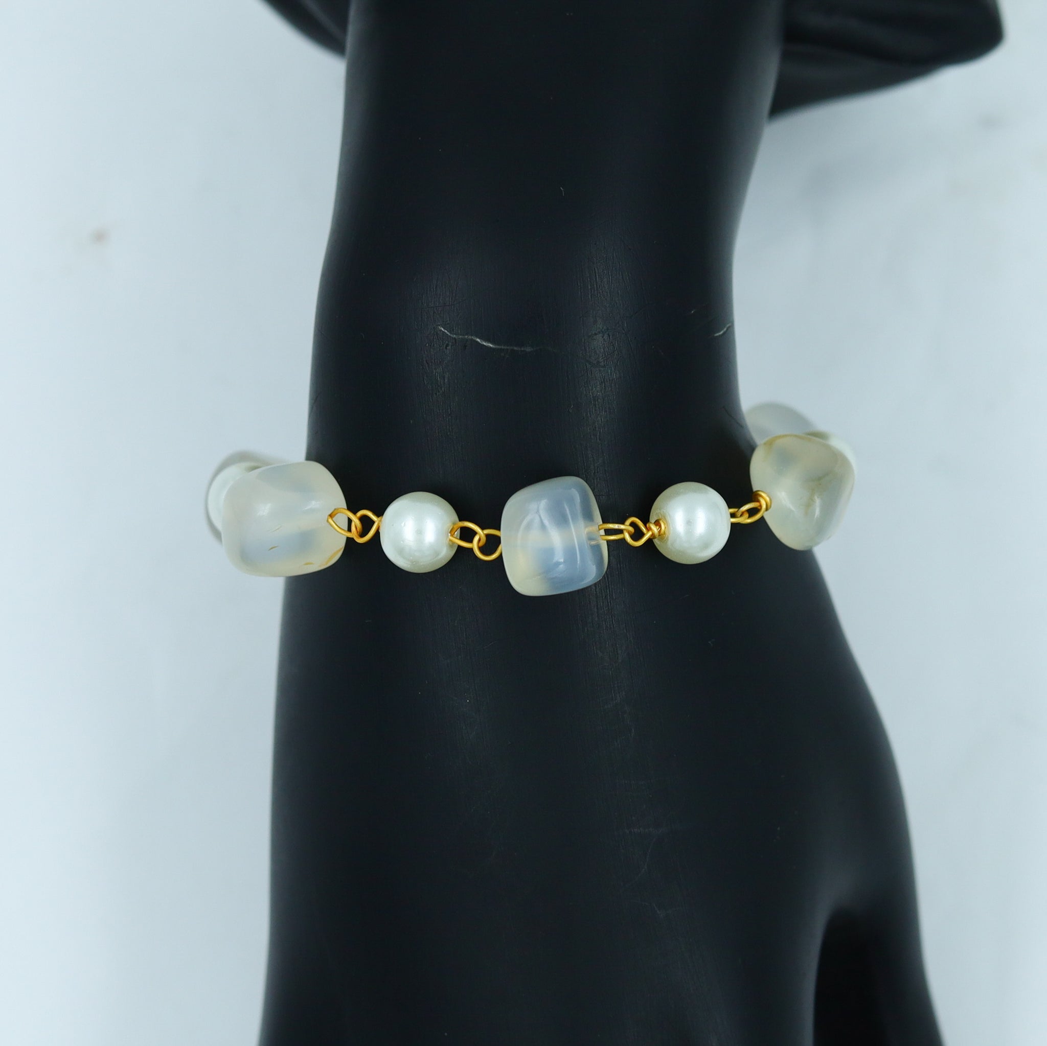 Pearl Bracelet 14137-80