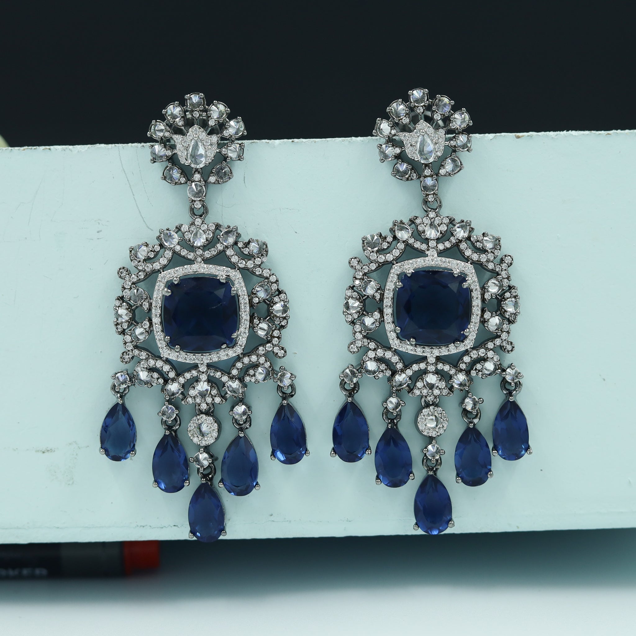 Danglers Zircon/AD Earring 10748-69