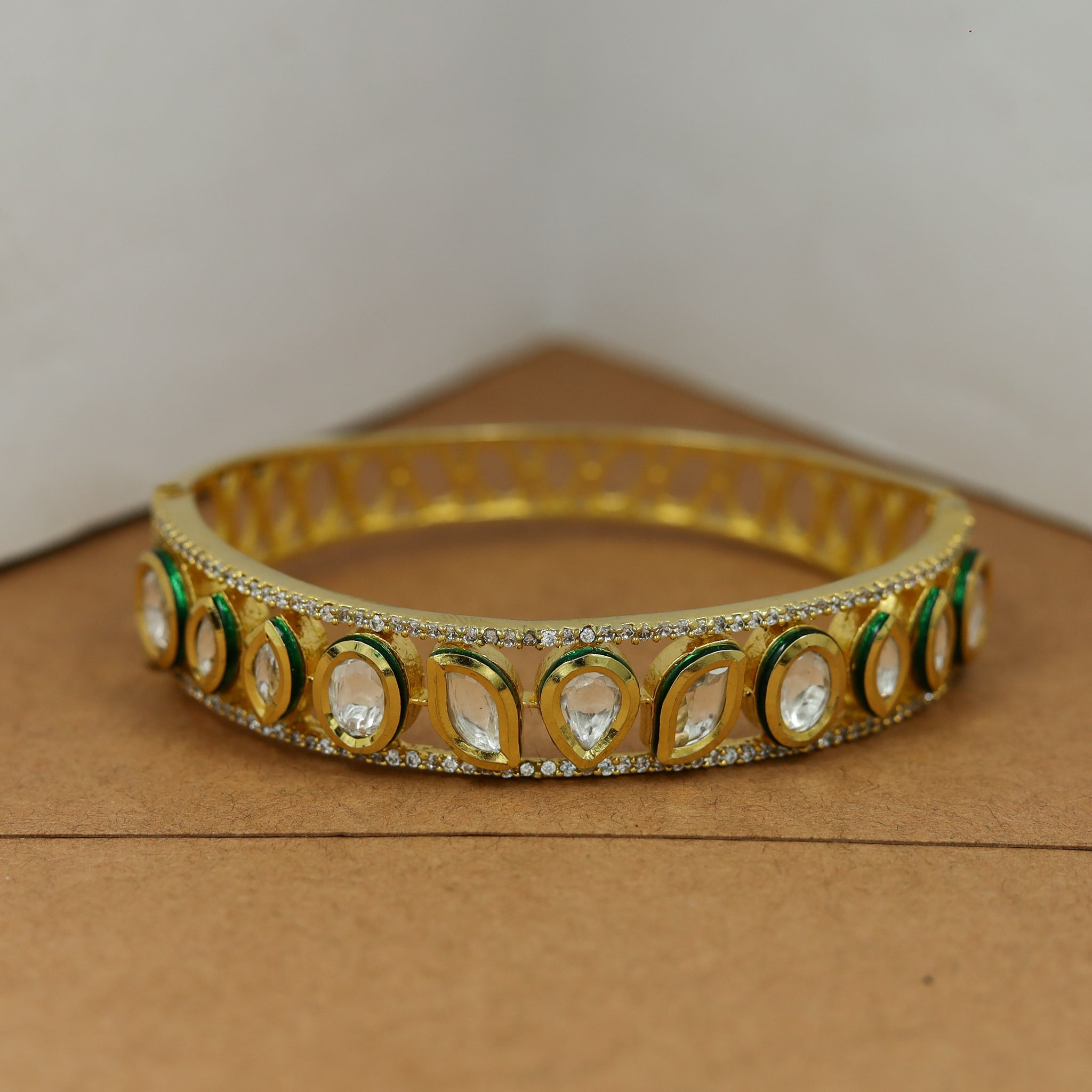 Kundan Bracelet 11421