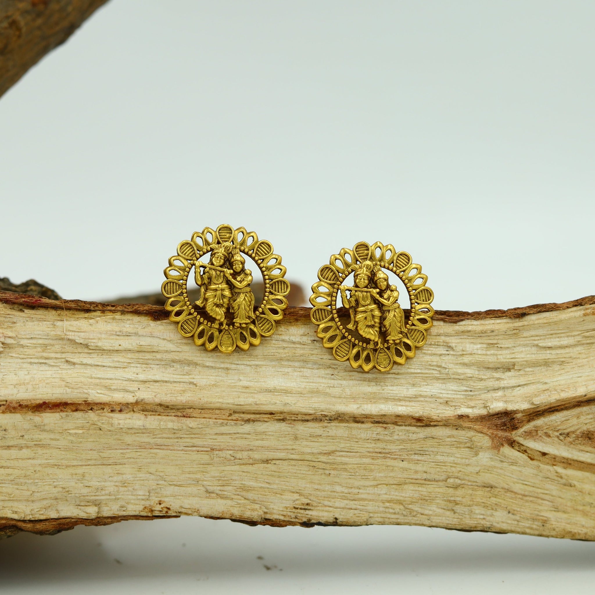 Tops/Studs Antique Earring 12863-31