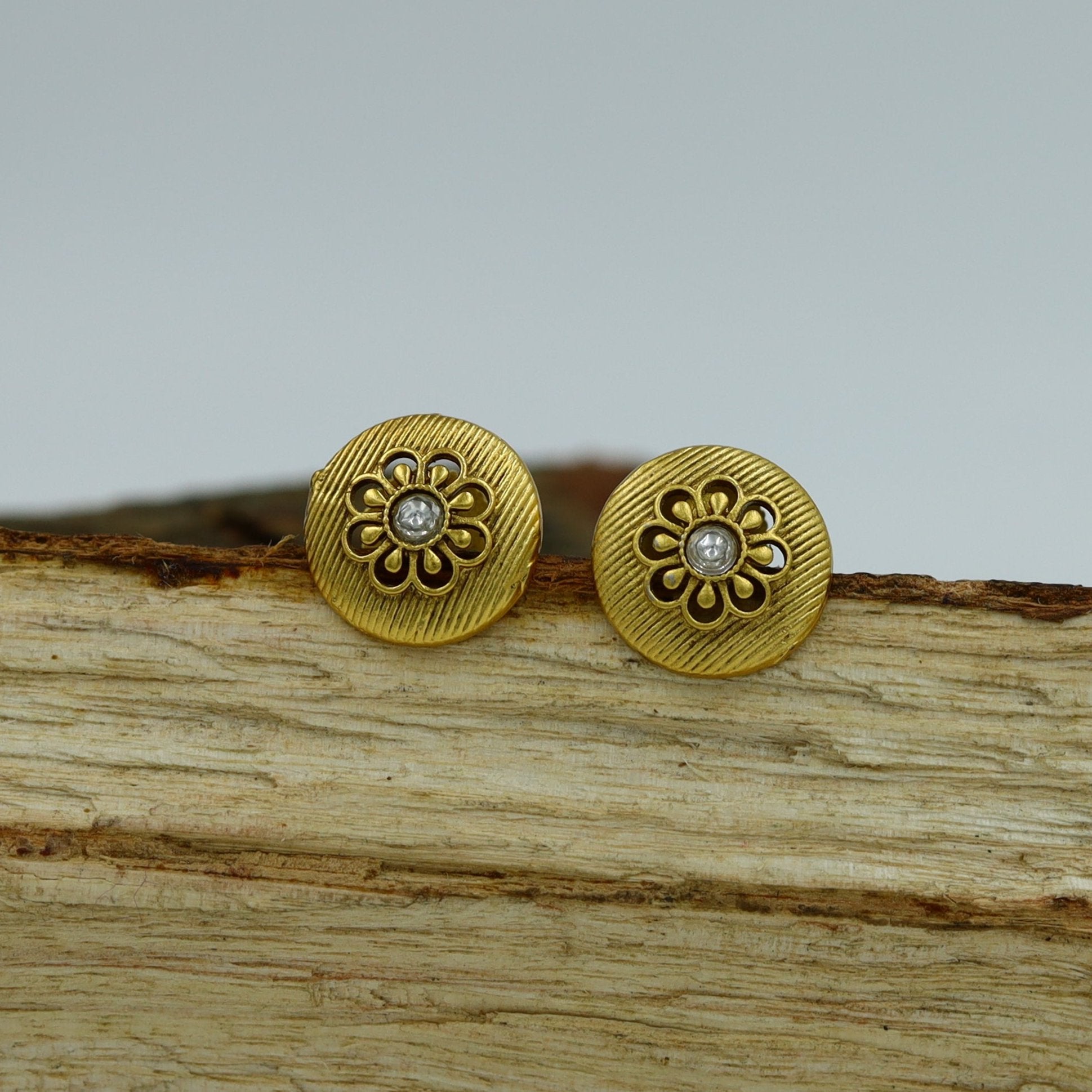 Tops/Studs Antique Earring 12277-28