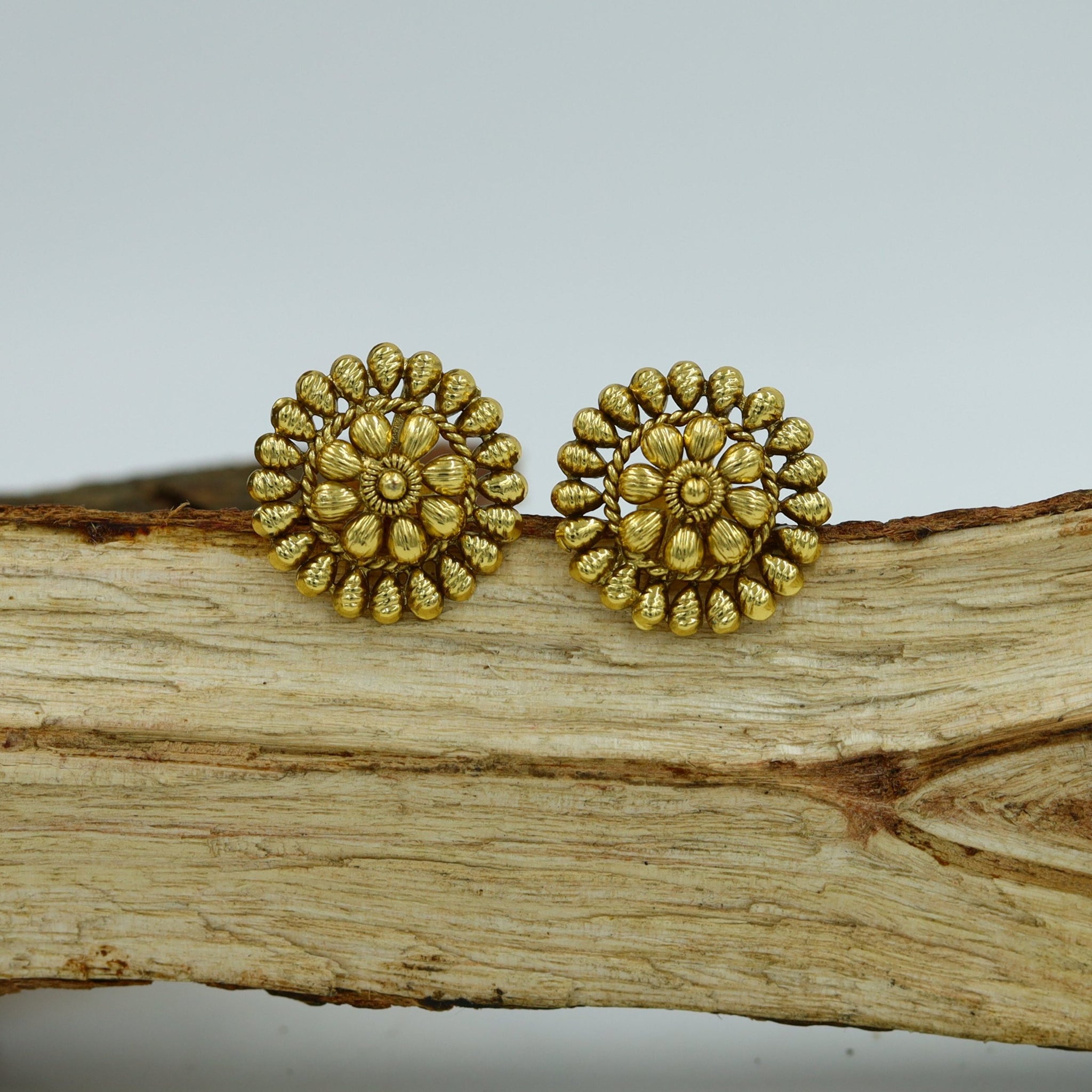 Tops/Studs Gold Look Earring 12841-31