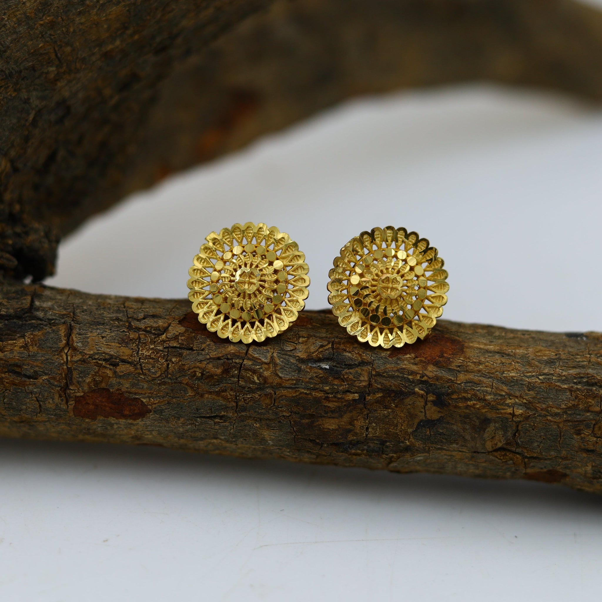 Tops/Studs Gold Plated Earring 13102-33