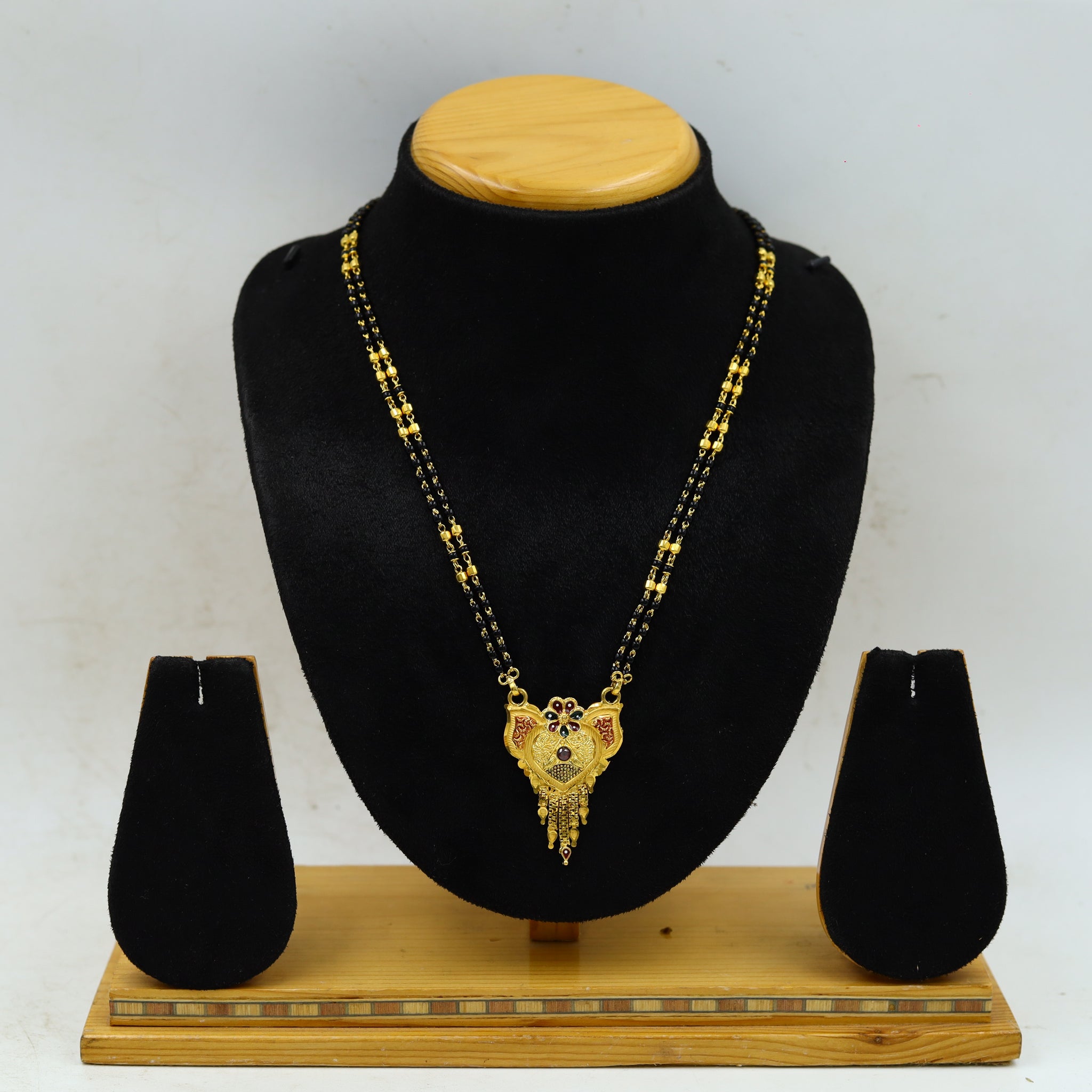 Gold Mangalsutra 17459-4632