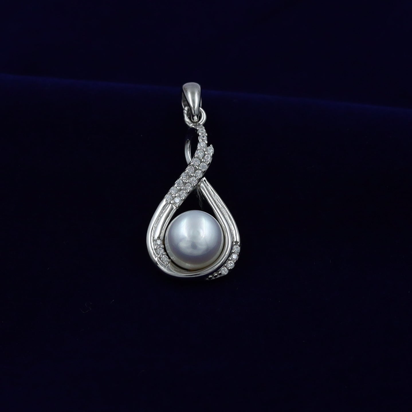 Pure 925 Hallmarked Pearl Silver Pendant Set 14301-22