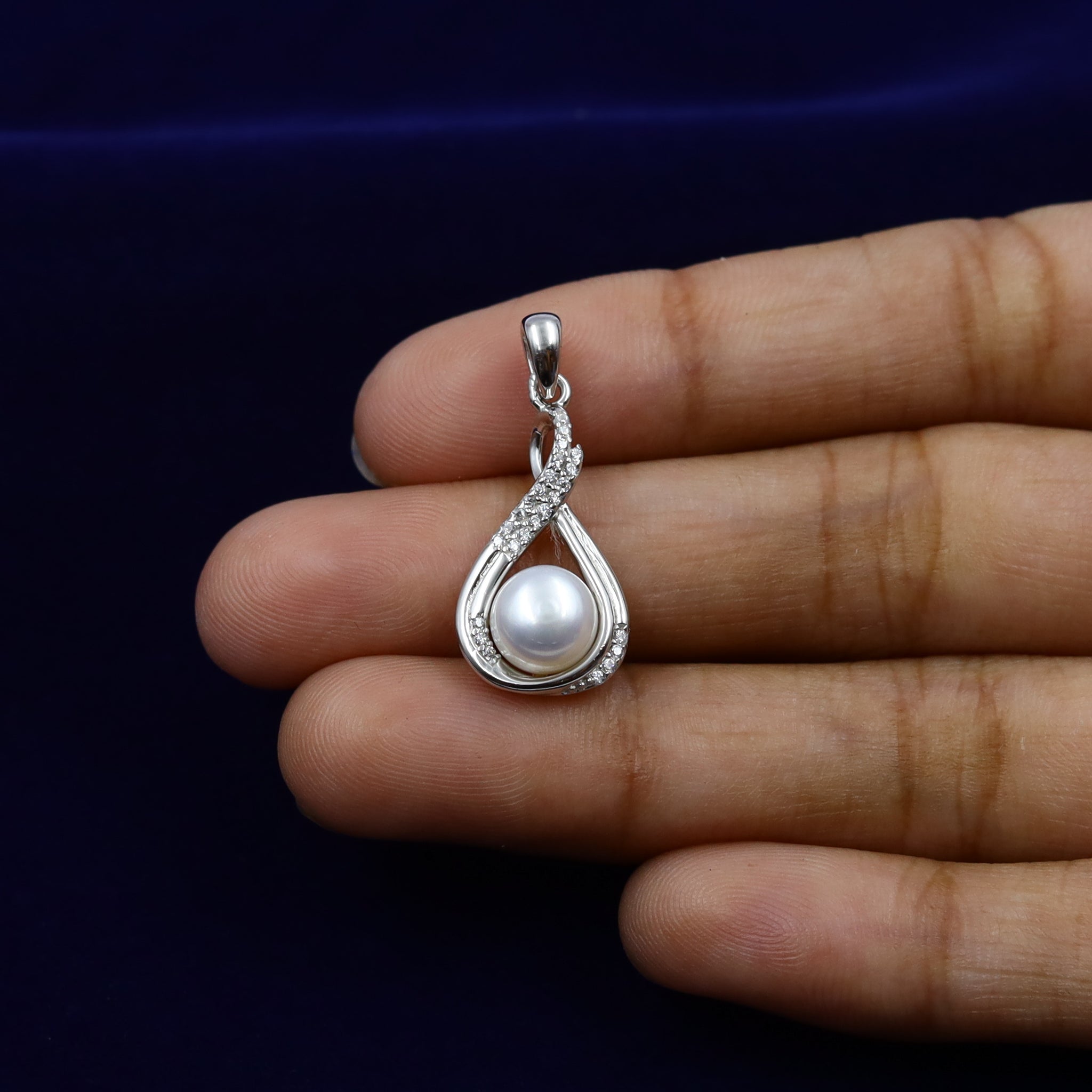 Pure 925 Hallmarked Pearl Silver Pendant Set 14301-22