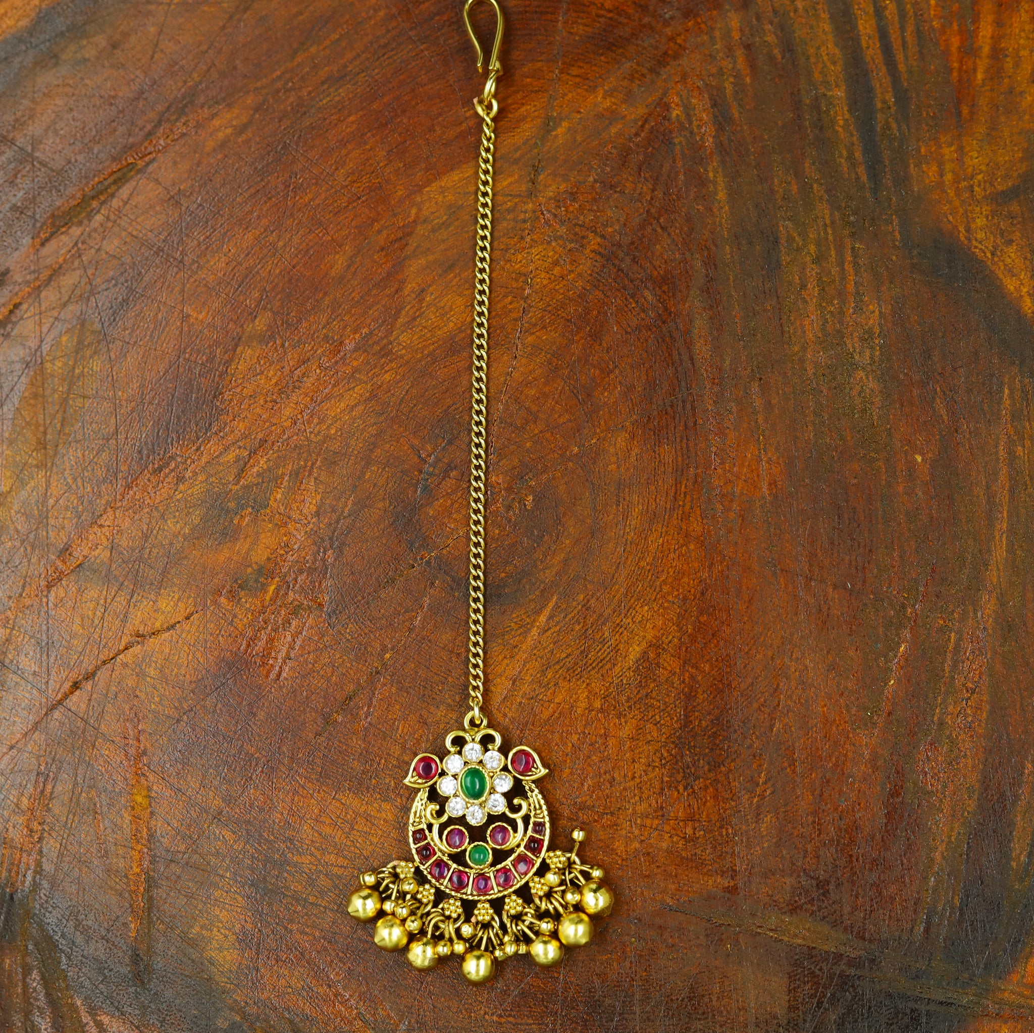 Antique Gold Finish Maang Tikka 12425-28