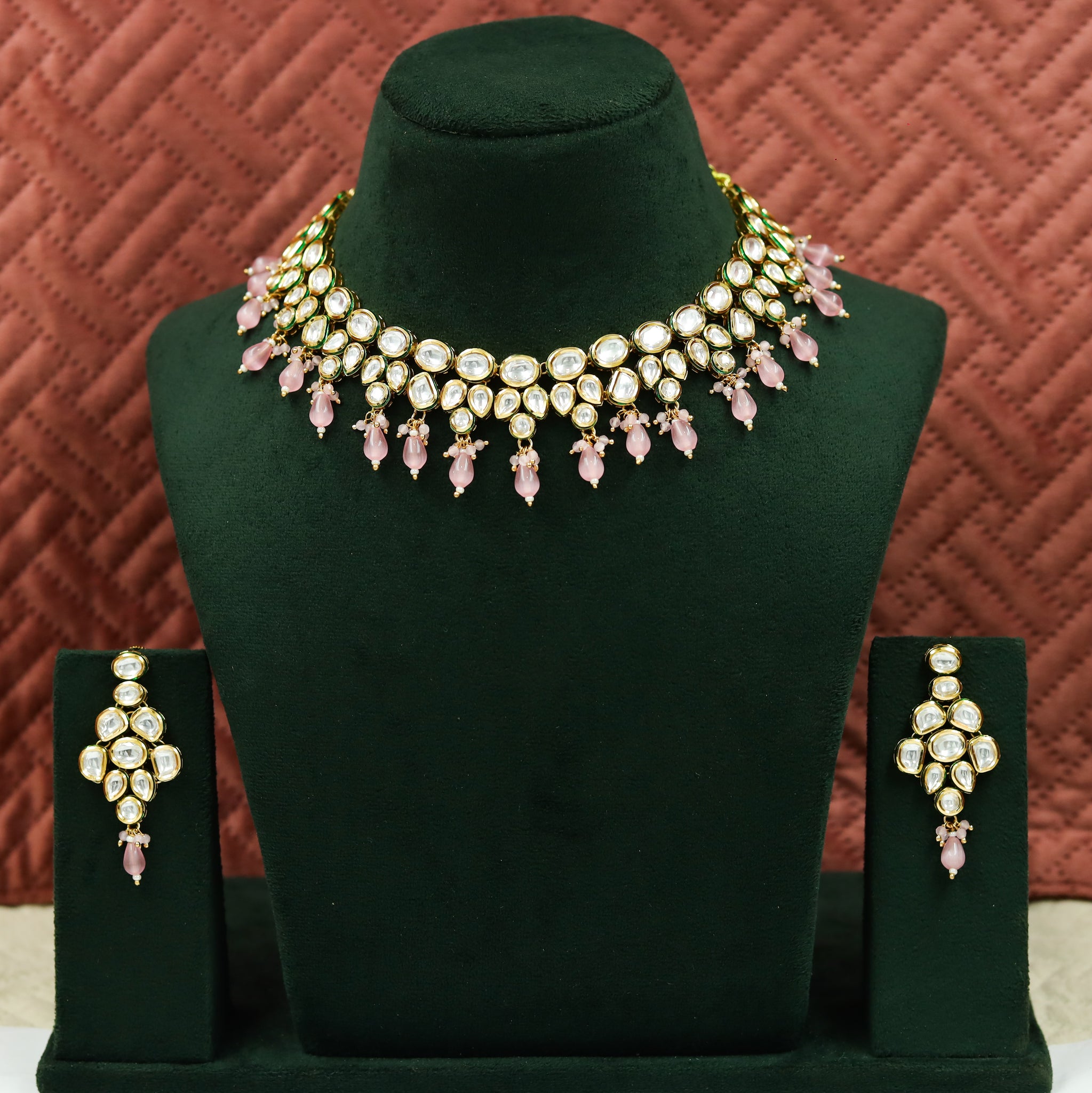 Round Neck Kundan Necklace 4258-68