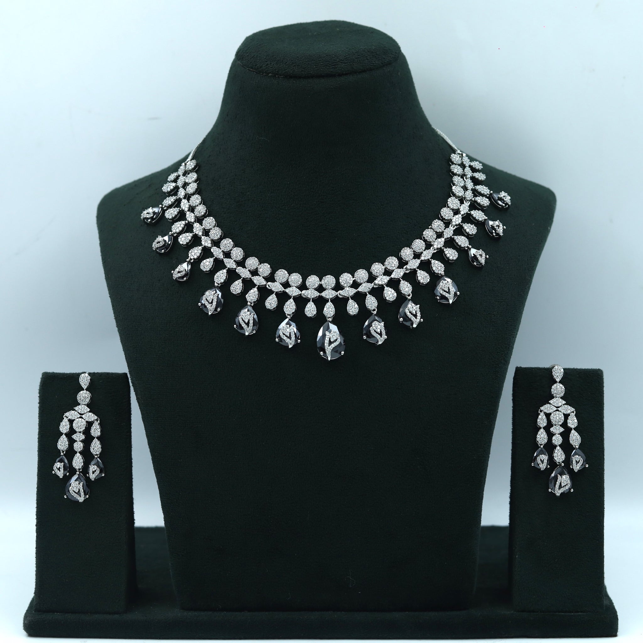 Round Neck Zircon/AD Necklace Set 10555-28