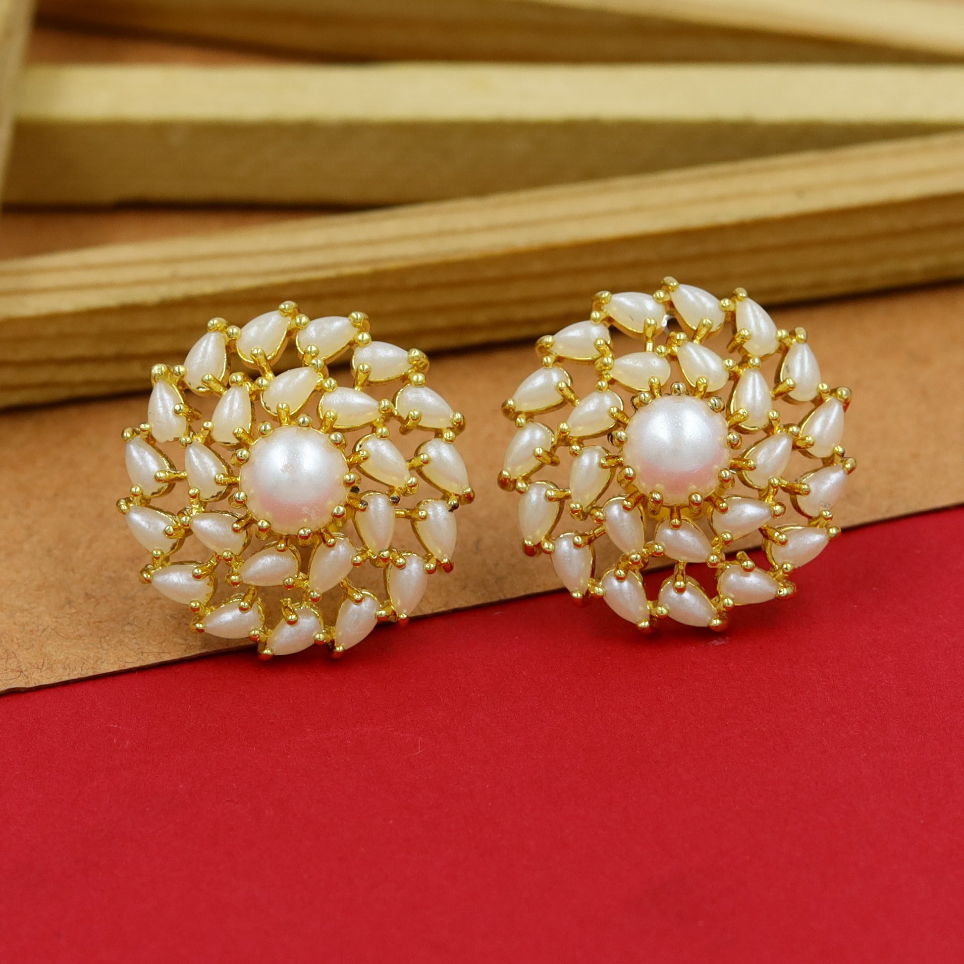 Tops/Studs Jadau Earring 14678-65