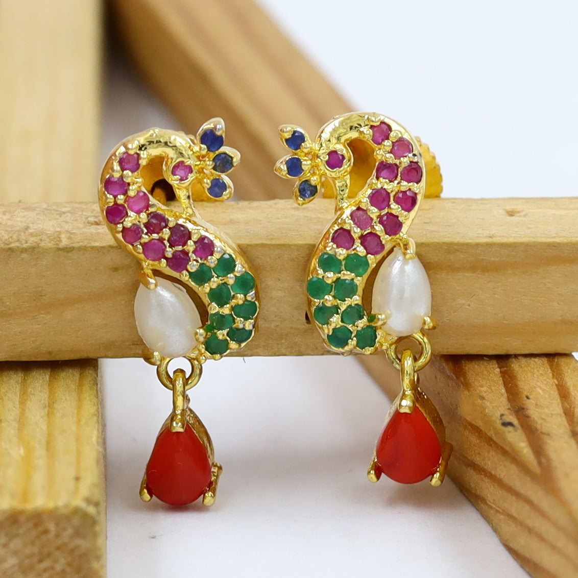 Jadau Light Earring 14672-65