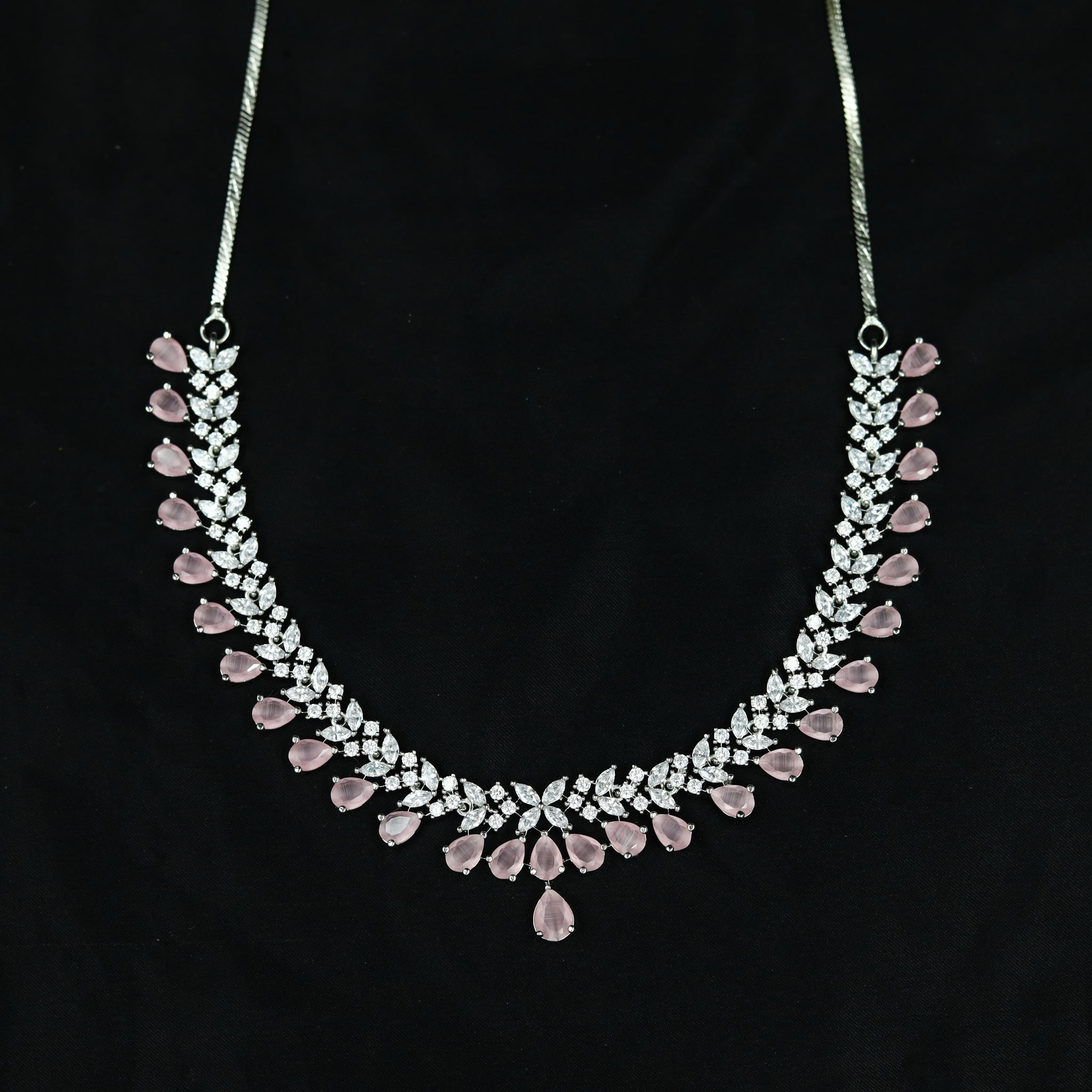 Round Neck Zircon/AD Necklace Set 11907-69