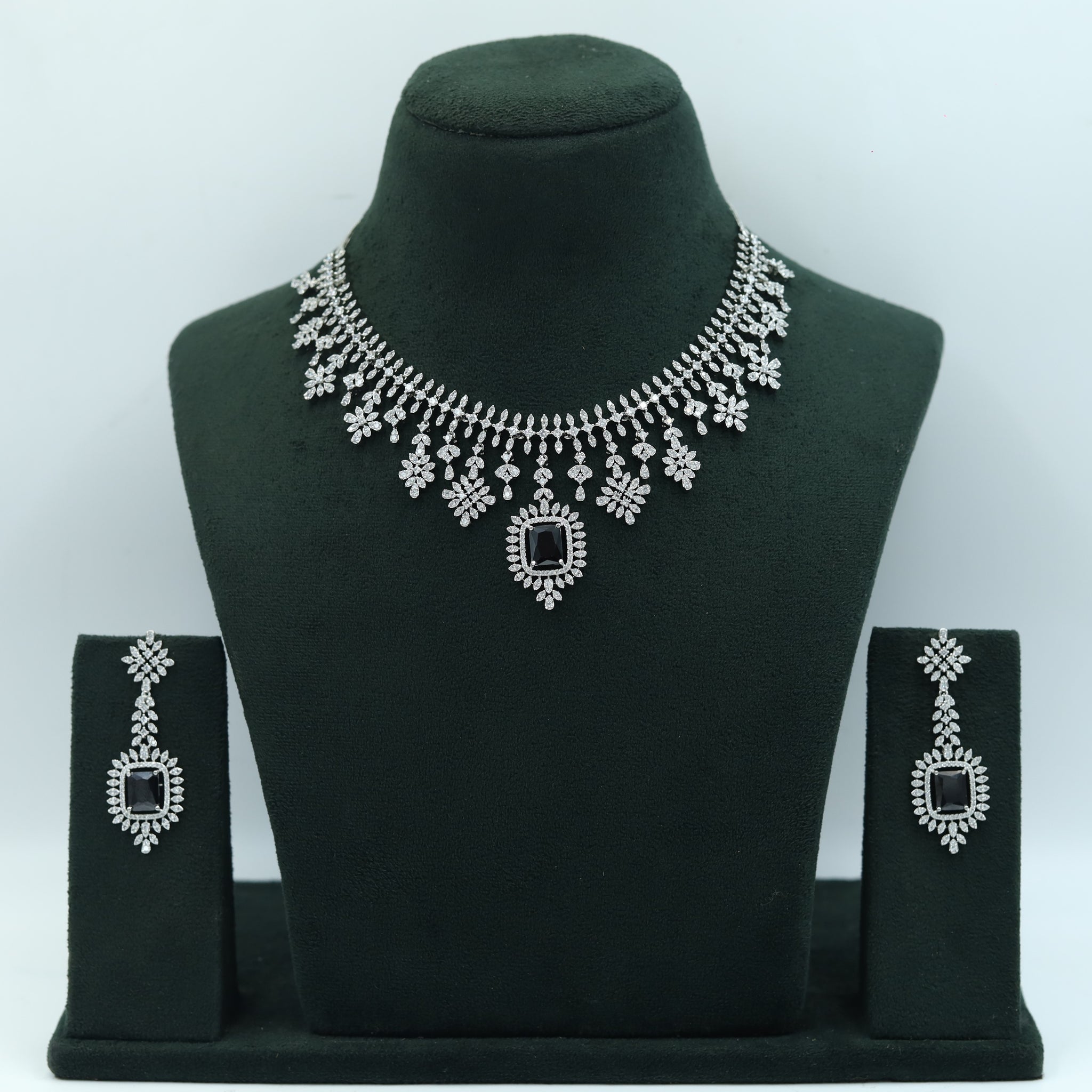 Round Neck Zircon/AD Necklace Set 4131-69