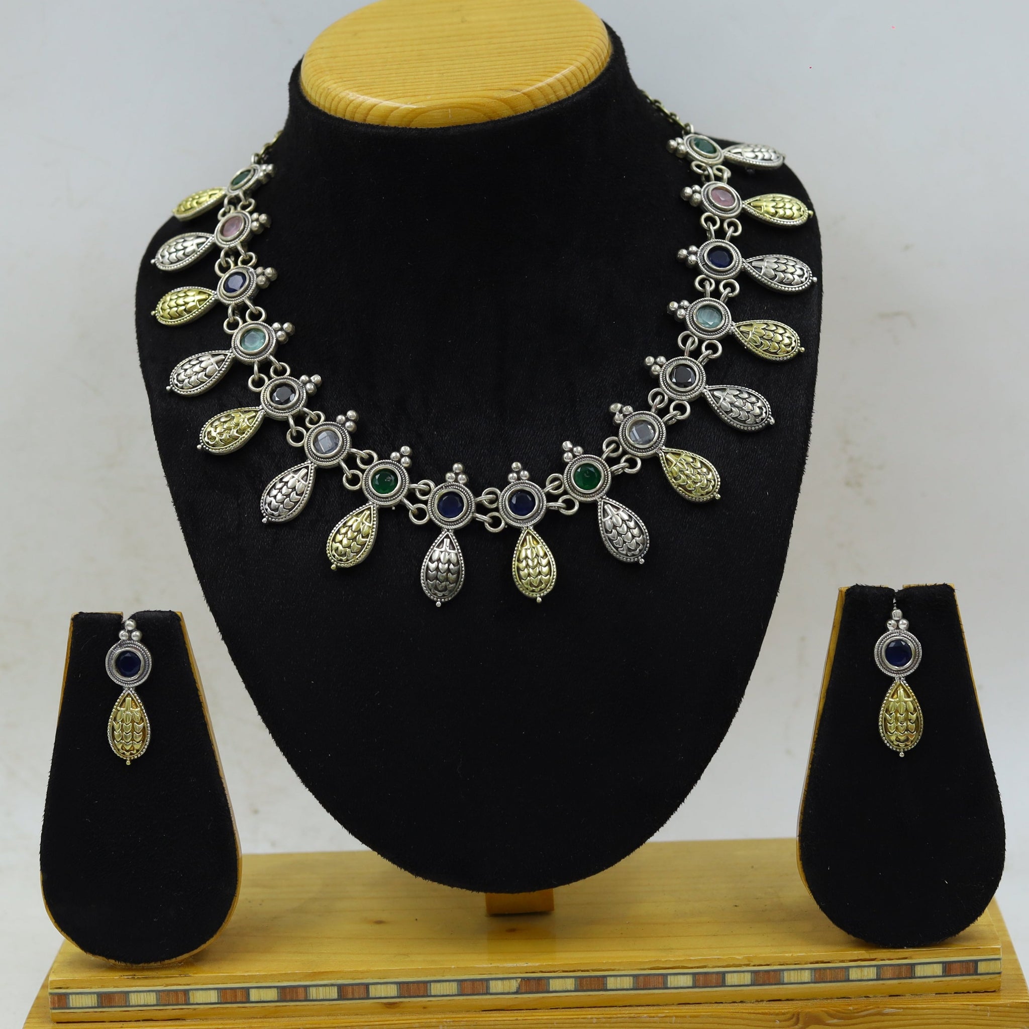 Oxidized Necklace Set Round Neck 14788-59