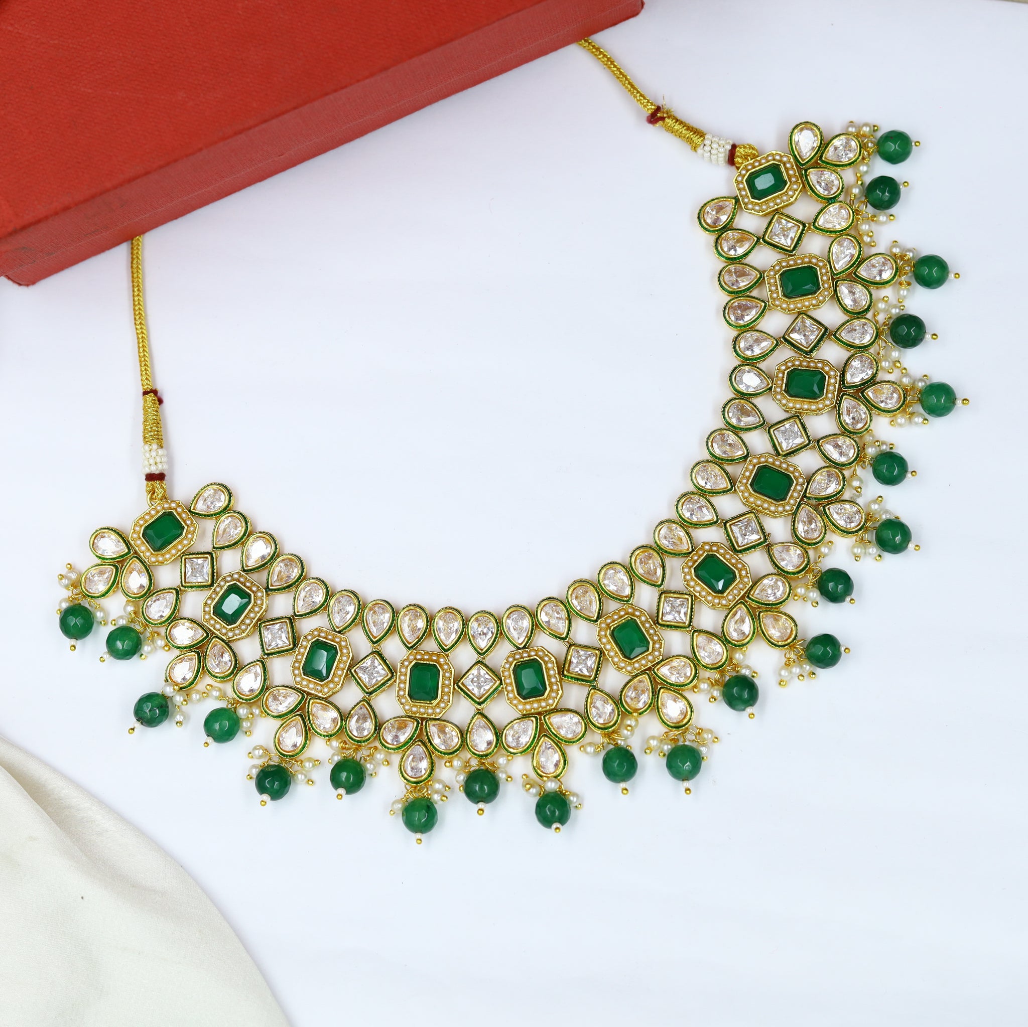 Round Neck Polki Necklace Set 13325-21