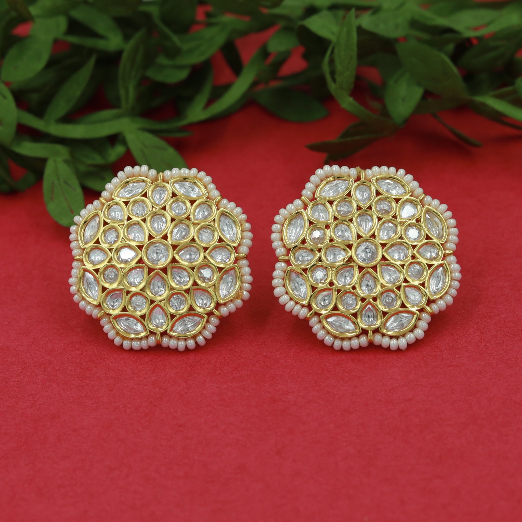 Tops/Studs Kundan Earring 12311-28