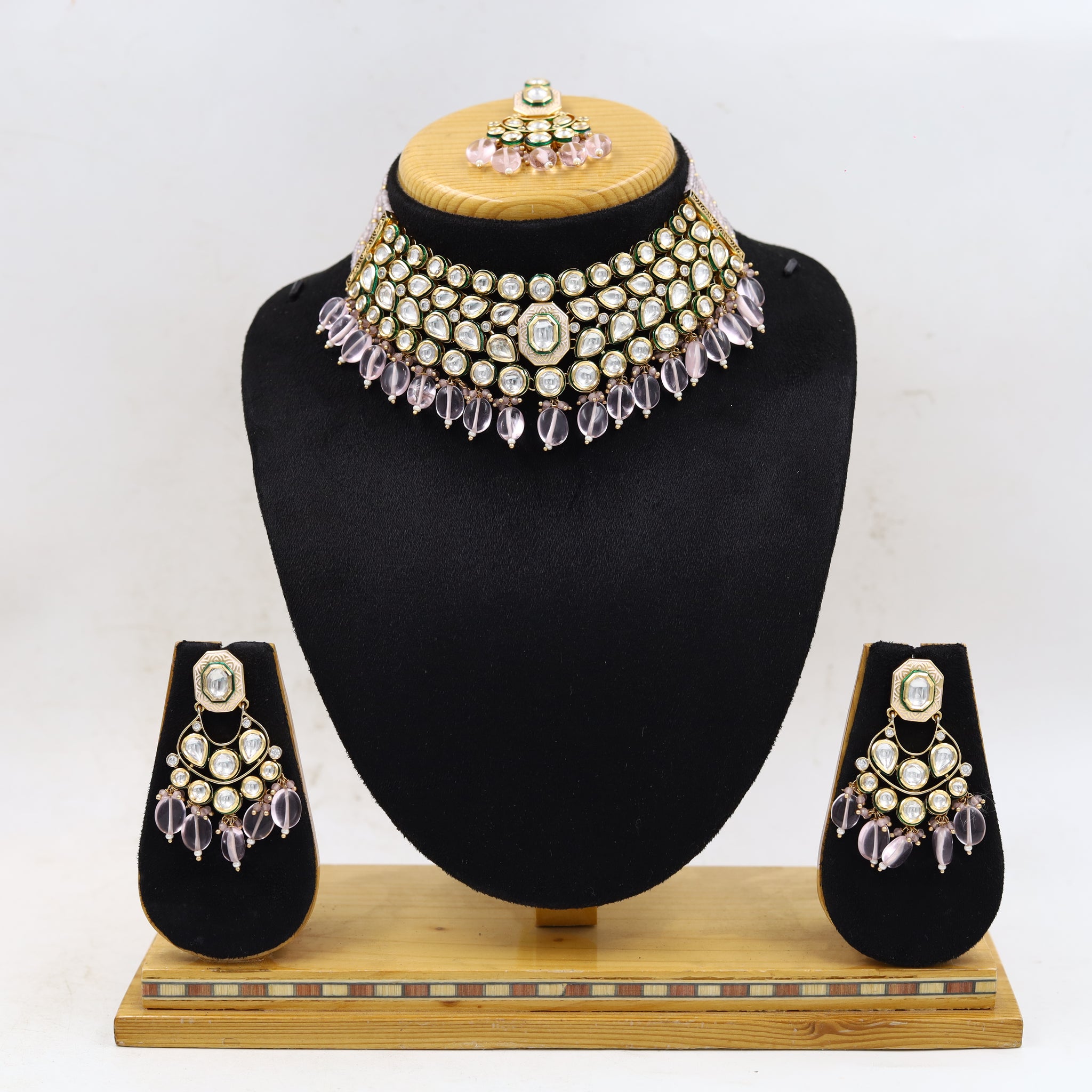 Choker Kundan Necklace Set 8349-04