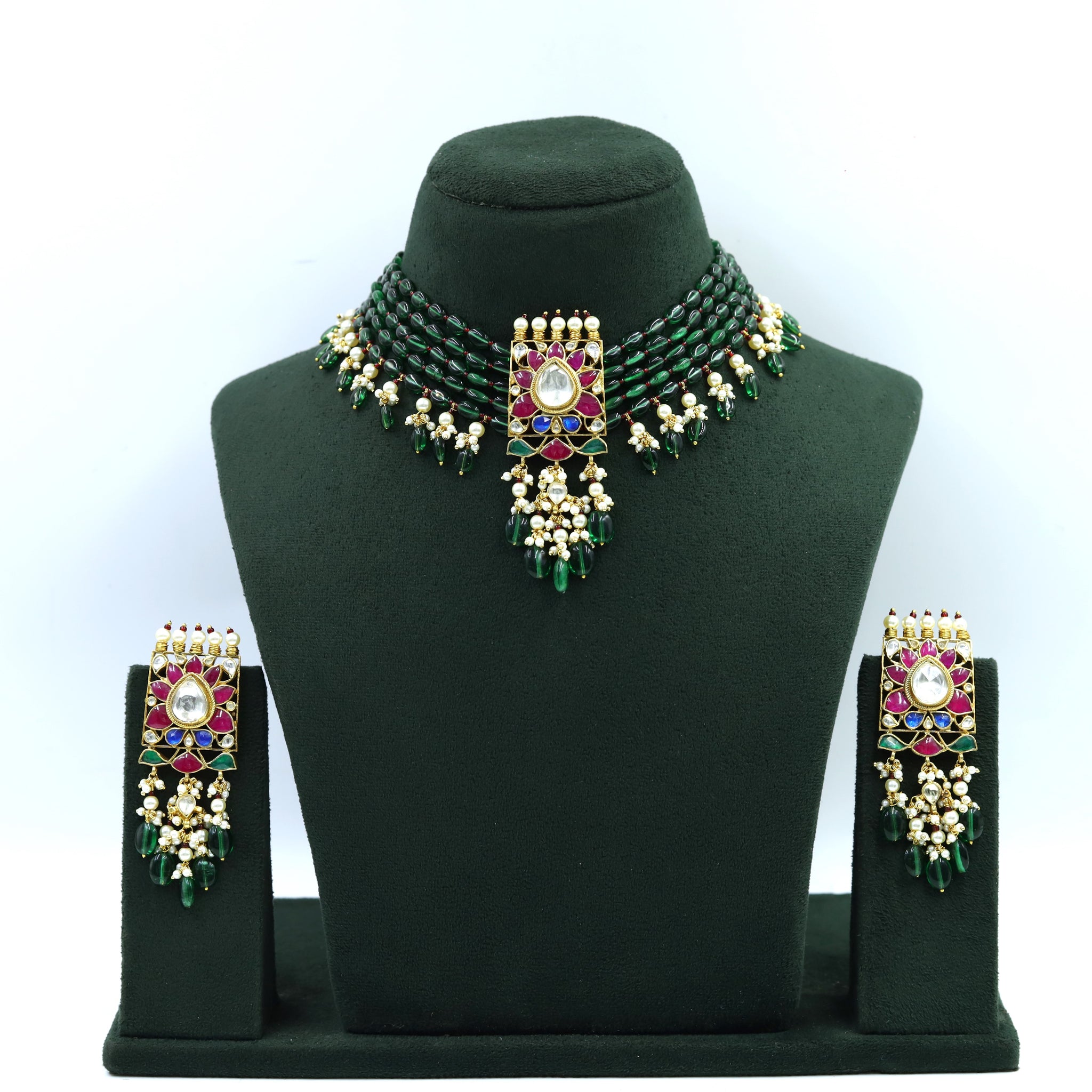 Sonakshi Sinha Bridal Choker Kundan Necklace Set 14287-56