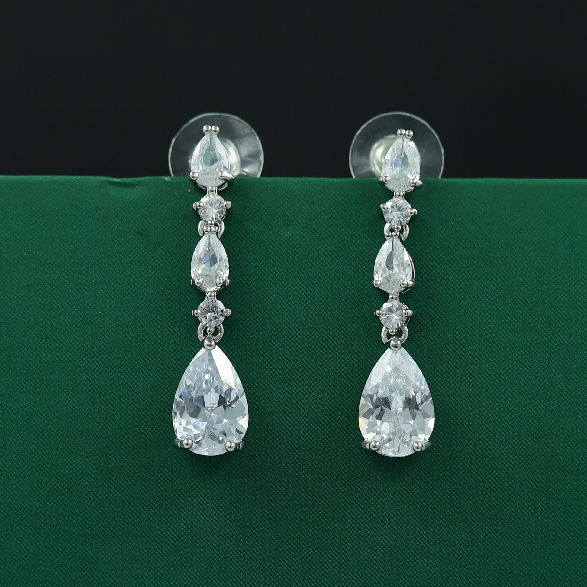 Danglers Zircon/AD Earring 10445-28