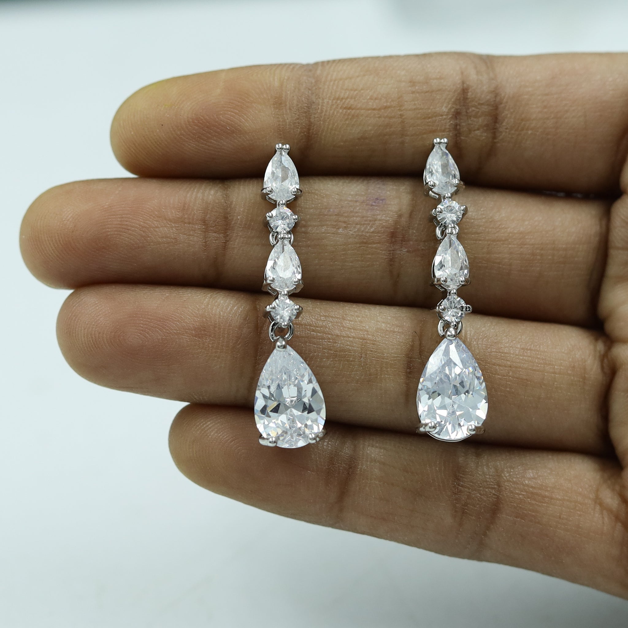 Danglers Zircon/AD Earring 10445-28